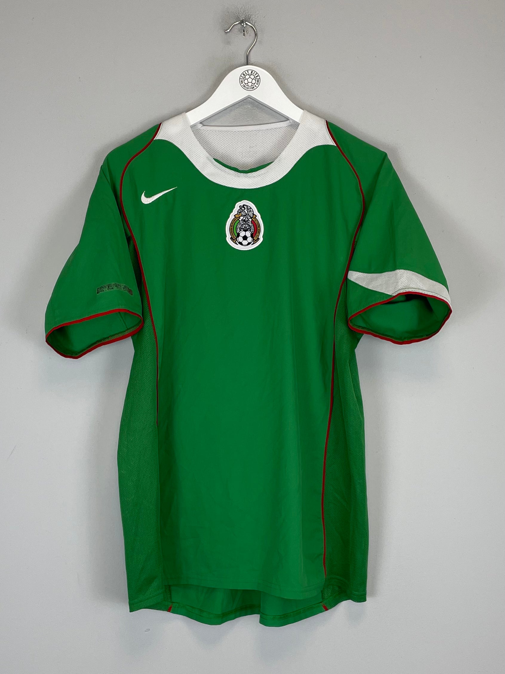 Shop 2004/06 MEXICO HOME SHIRT (M) NIKE, classic football shirts, vintage football shirts & retro soccer jerseys at Cult Kits