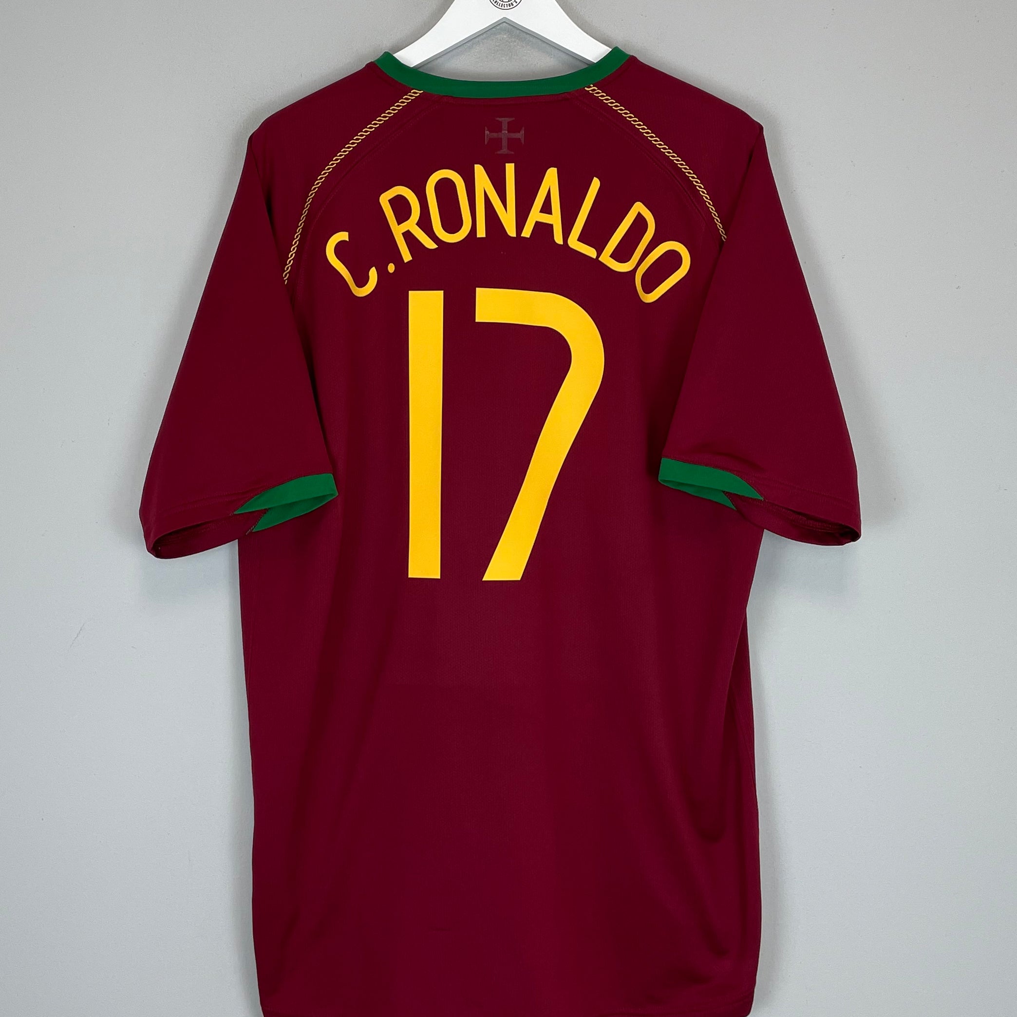 Shop 2006/08 PORTUGAL C.RONALDO #17 HOME SHIRT (XL) NIKE, classic football shirts, vintage football shirts & retro soccer jerseys at Cult Kits