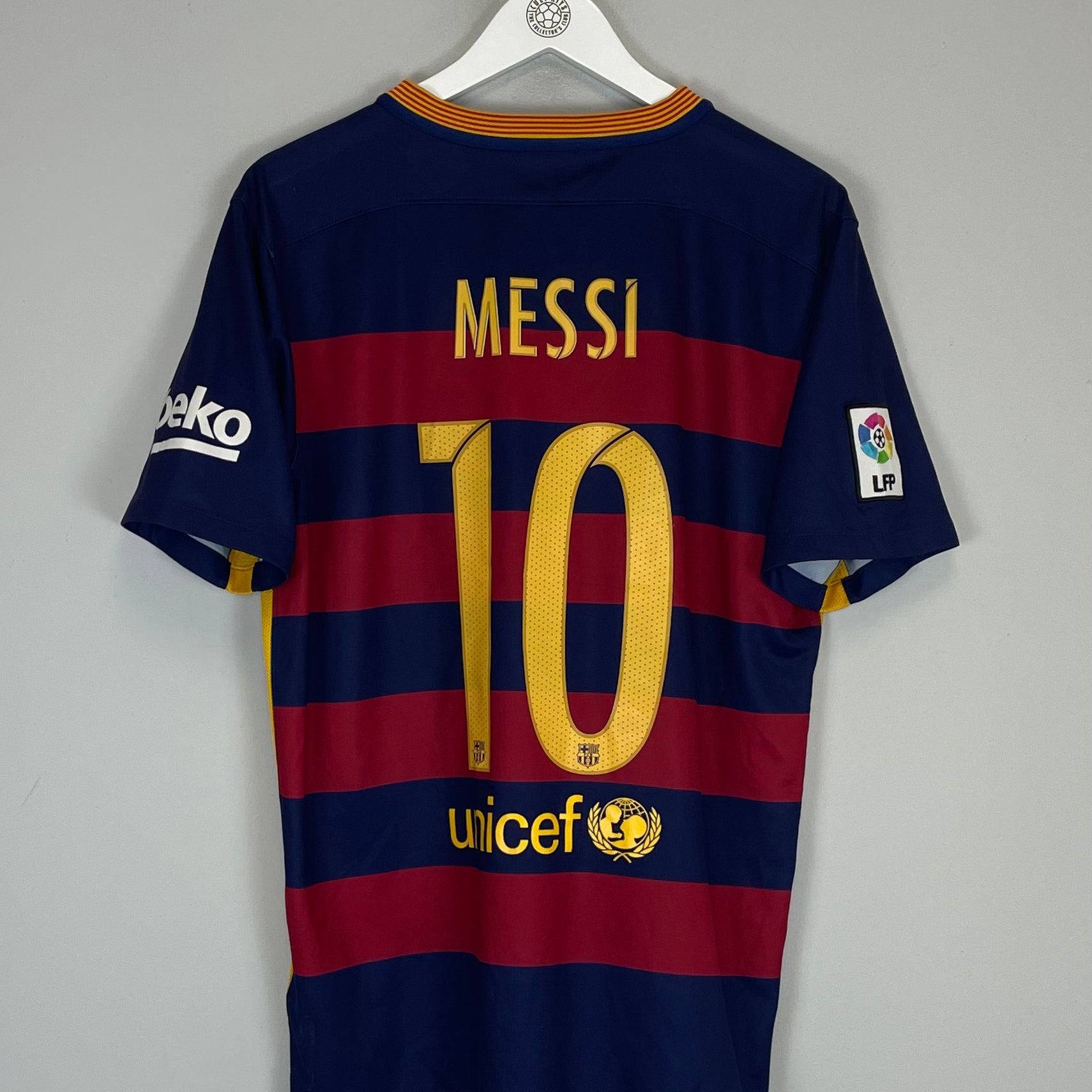 Shop 2015/16 BARCELONA MESSI #10 HOME SHIRT (L) NIKE, classic football shirts, vintage football shirts & retro soccer jerseys at Cult Kits