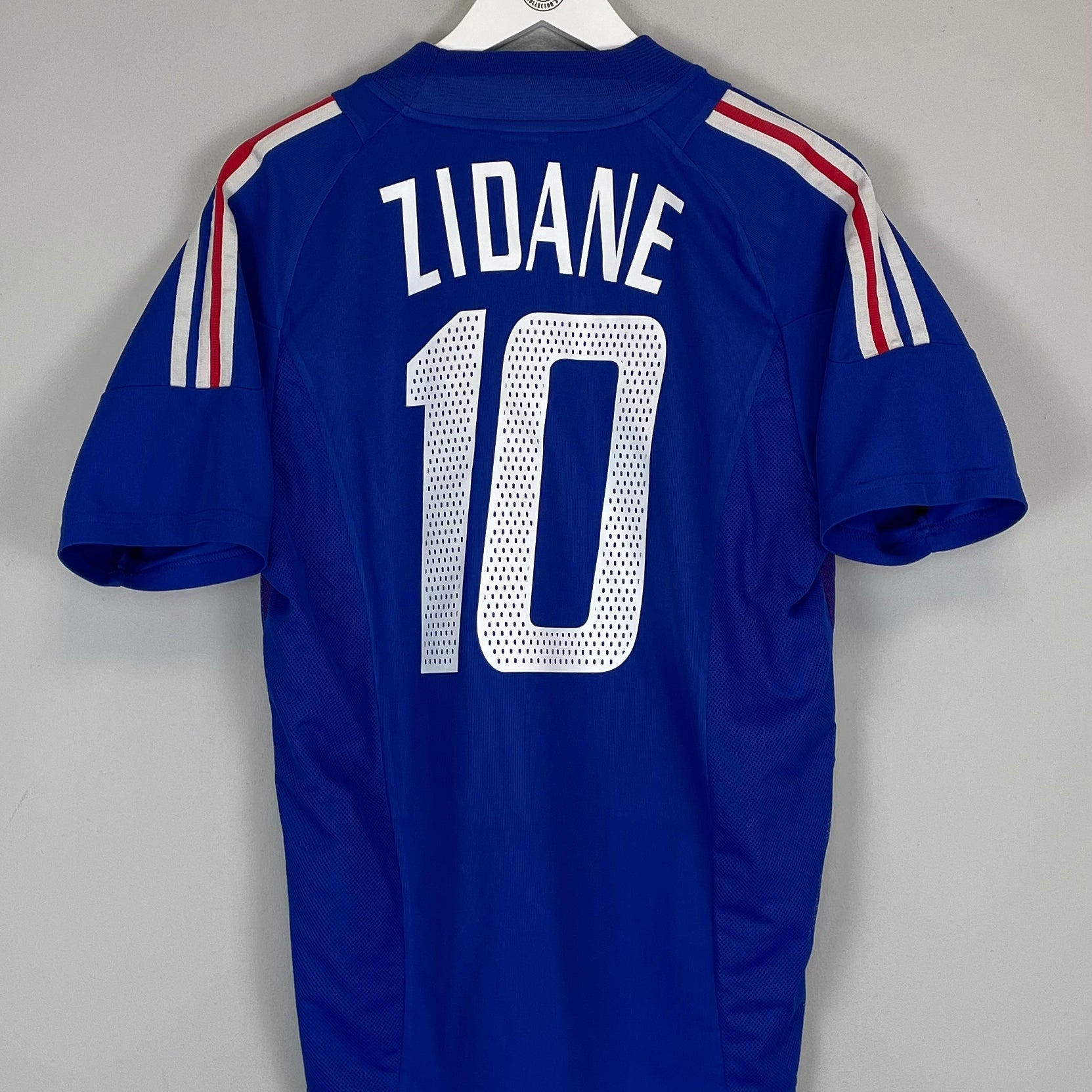 Shop 2002/04 FRANCE ZIDANE #10 HOME SHIRT (M) ADIDAS, classic football shirts, vintage football shirts & retro soccer jerseys at Cult Kits