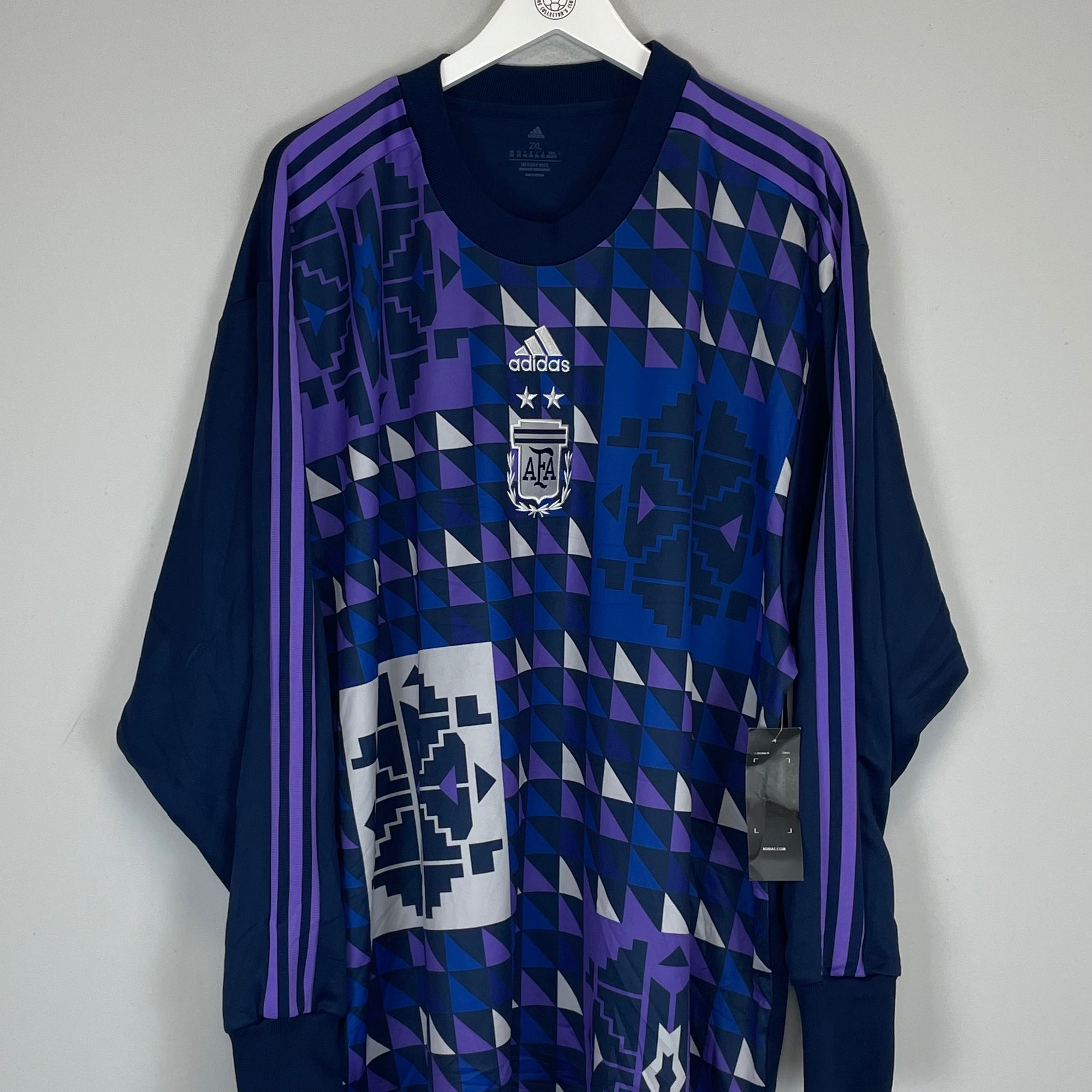 Shop 2022 ARGENTINA *BNWT* ICON GK SHIRT (XXL) ADIDAS, classic football shirts, vintage football shirts & retro soccer jerseys at Cult Kits