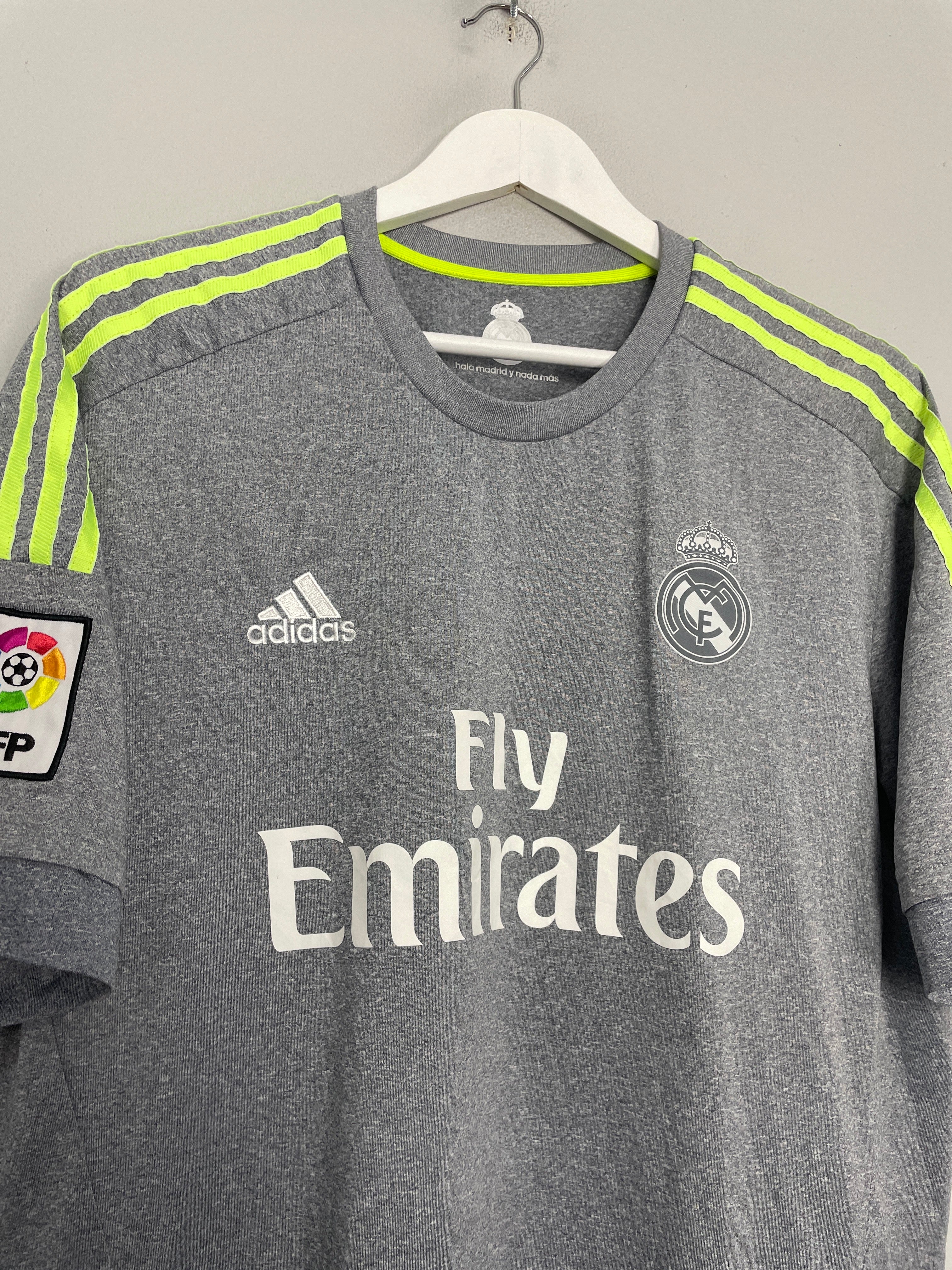 Shop 2015/16 REAL MADRID RONALDO #7 AWAY SHIRT (XL) ADIDAS, classic football shirts, vintage football shirts & retro soccer jerseys at Cult Kits