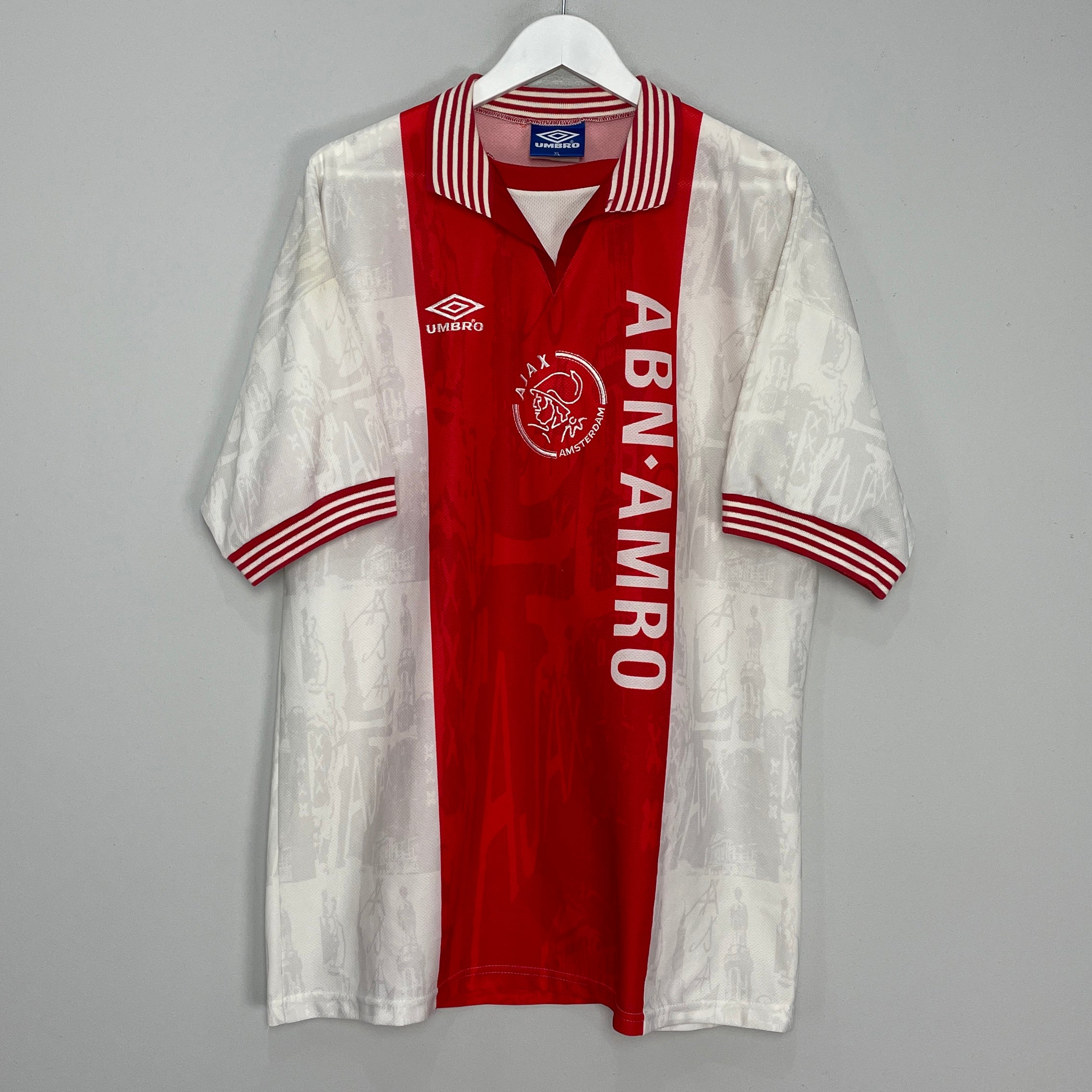 Shop 1996/97 AJAX HOME SHIRT (XL) UMBRO, classic football shirts, vintage football shirts & retro soccer jerseys at Cult Kits