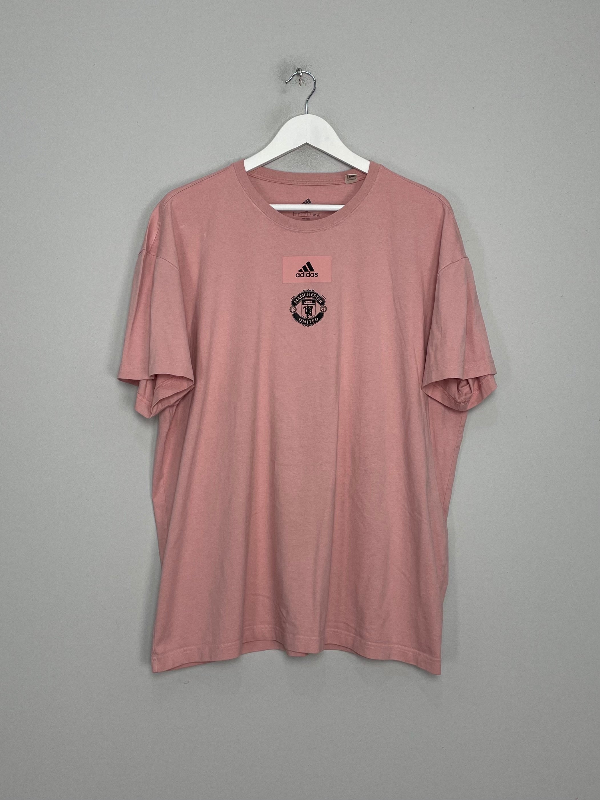 Shop 2021/22 MANCHESTER UNITED T-SHIRT (L) ADIDAS, classic football shirts, vintage football shirts & retro soccer jerseys at Cult Kits