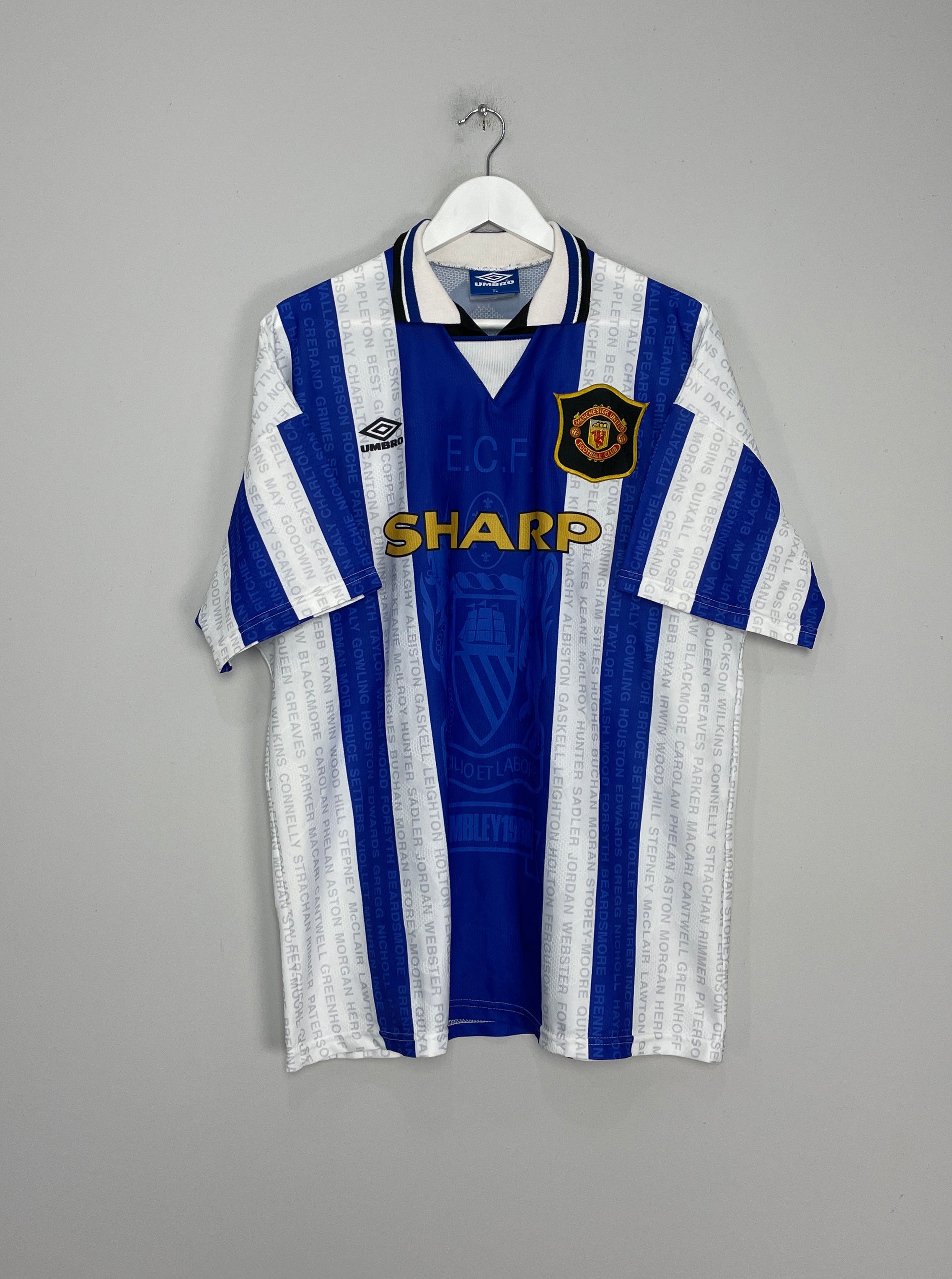 Shop 1994/96 MANCHESTER UNITED THIRD SHIRT (XL) UMBRO, classic football shirts, vintage football shirts & retro soccer jerseys at Cult Kits
