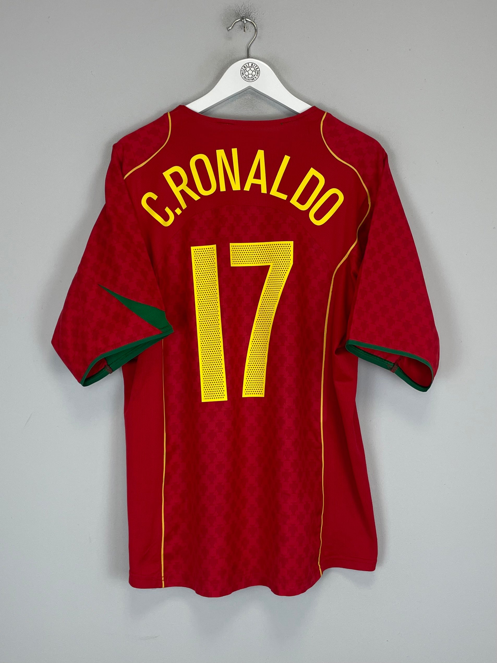 Shop 2004/06 PORTUGAL C.RONALDO #17 HOME SHIRT (XL) NIKE, classic football shirts, vintage football shirts & retro soccer jerseys at Cult Kits