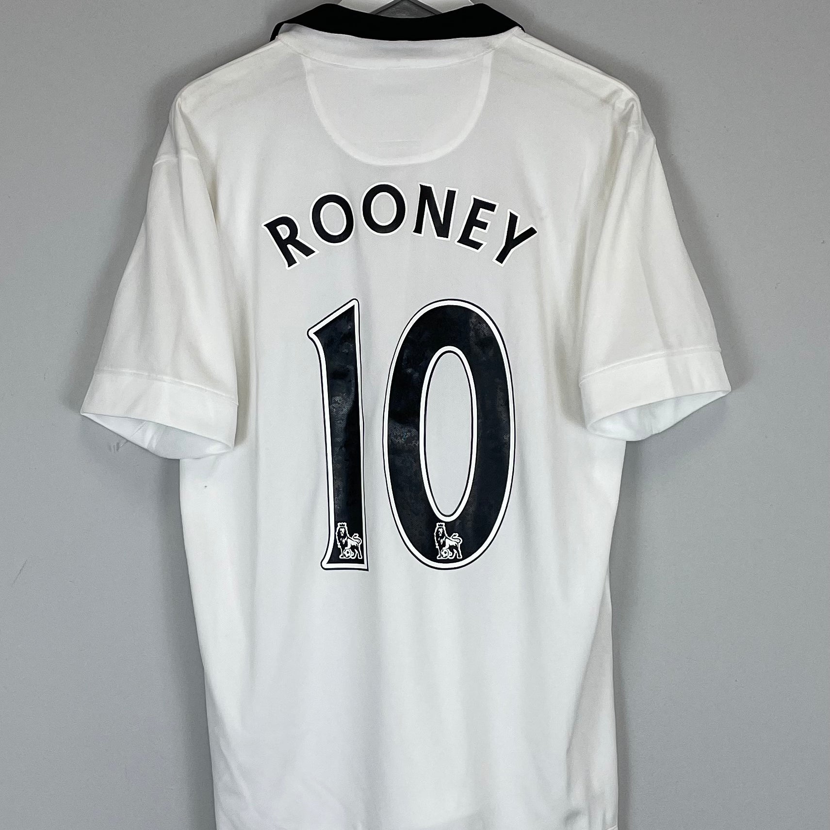 Shop 2014/15 MANCHESTER UNITED ROONEY #10 AWAY SHIRT (L) NIKE, classic football shirts, vintage football shirts & retro soccer jerseys at Cult Kits