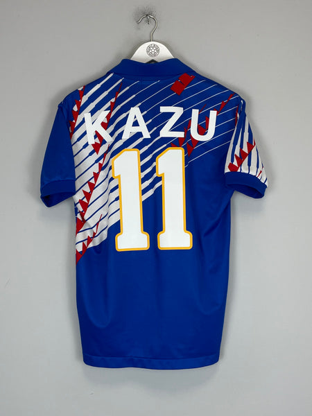 Asics サッカーシャツ KAZU 11 日本 1994 JAPAN KAZU #11 HOME SHIRT (M) ASICS – Cult Kits