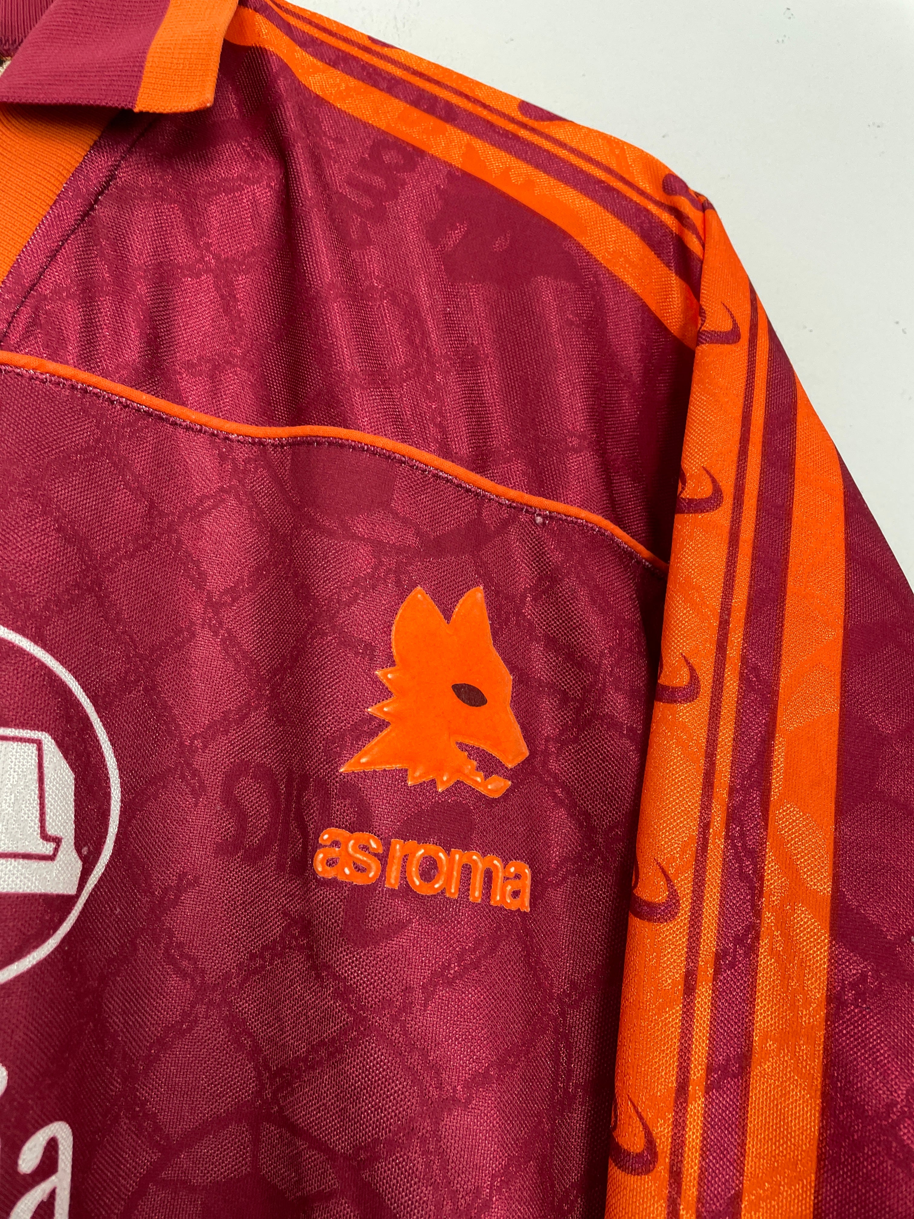 Shop 1995/96 ROMA HOME SHIRT (XL) ASICS, classic football shirts, vintage football shirts & retro soccer jerseys at Cult Kits