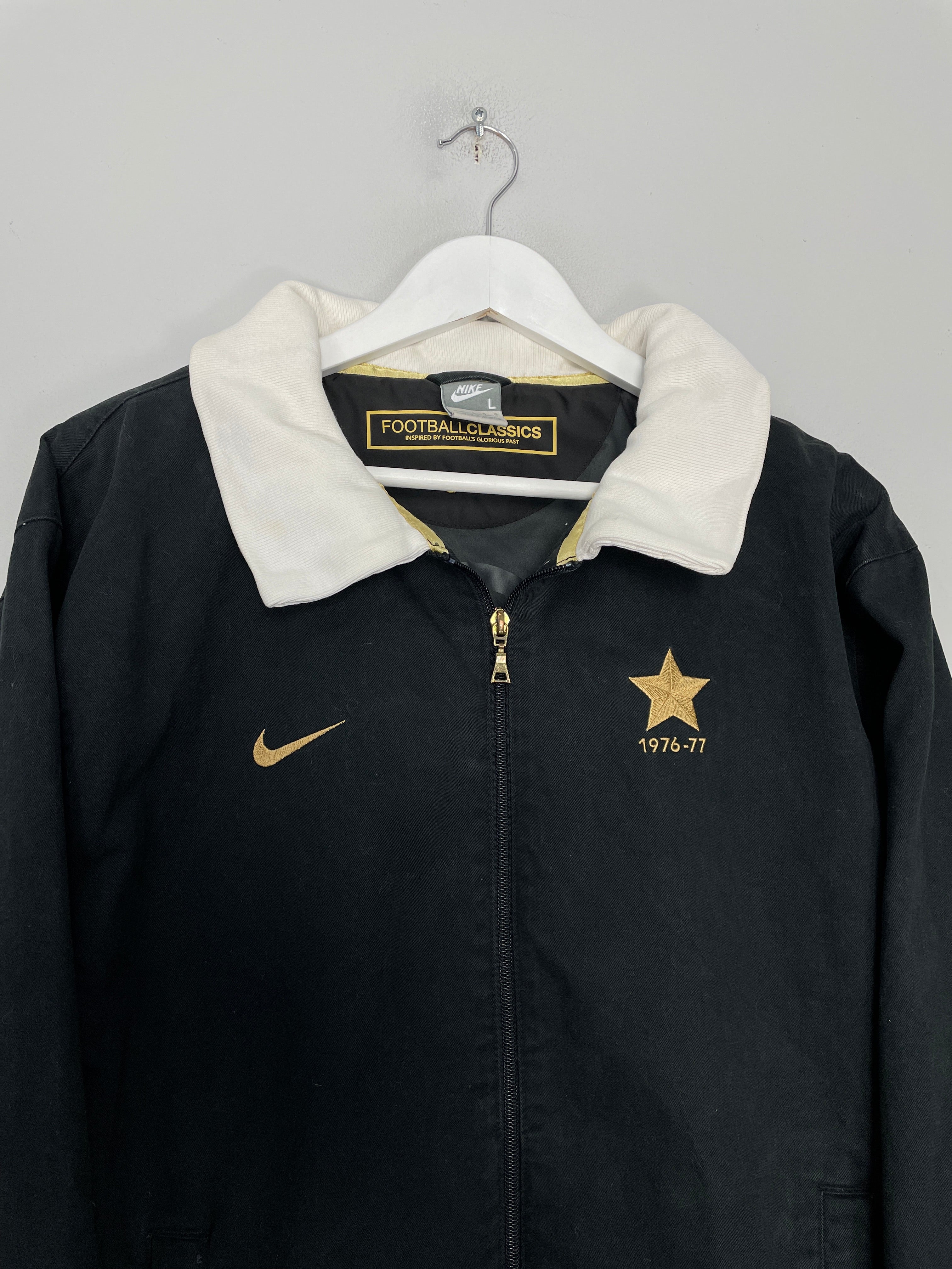 Shop 1976/77 JUVENTUS TRIBUTE JACKET (L) NIKE, classic football shirts, vintage football shirts & retro soccer jerseys at Cult Kits