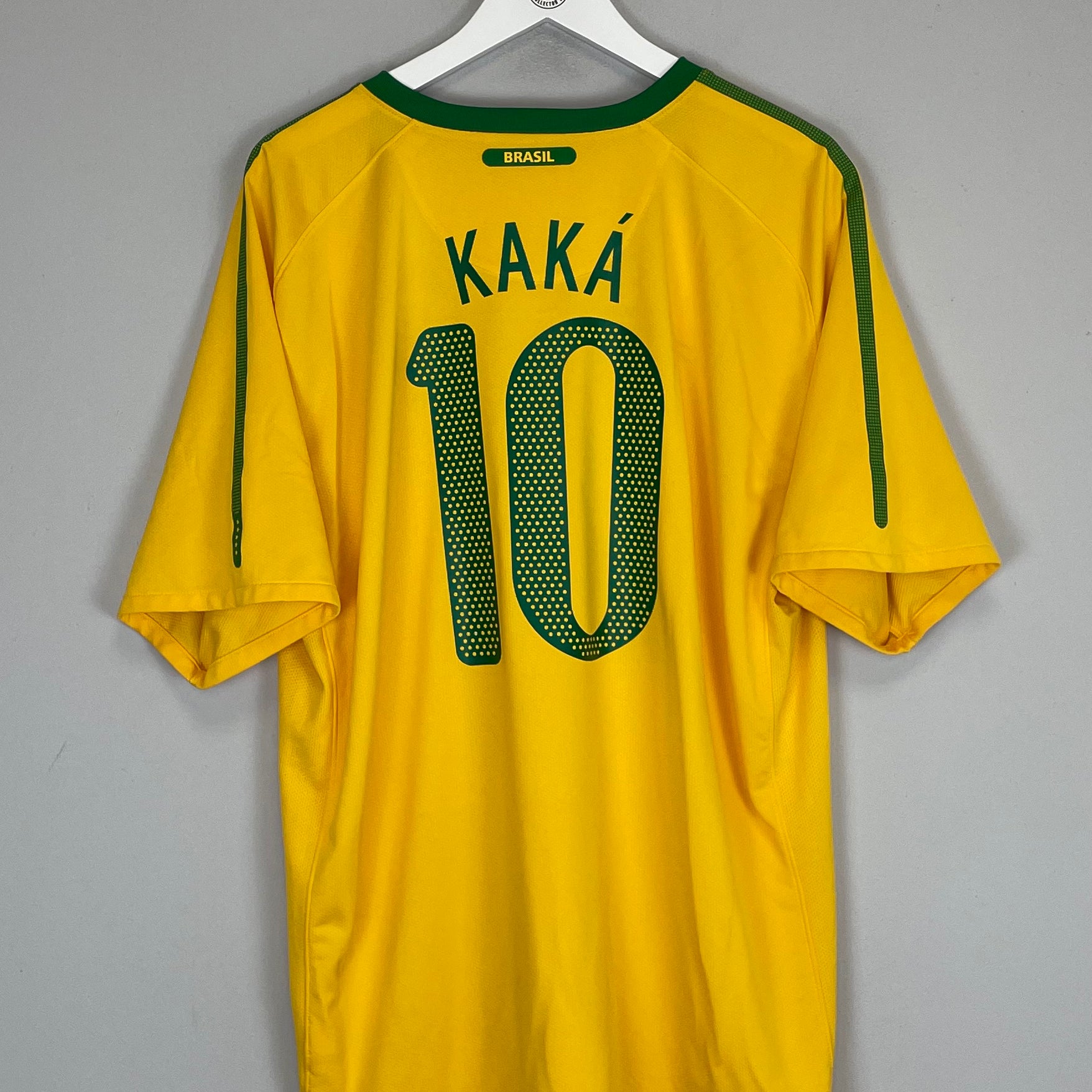 Shop 2010/11 BRAZIL KAKA #10 HOME SHIRT (XXL) NIKE, classic football shirts, vintage football shirts & retro soccer jerseys at Cult Kits