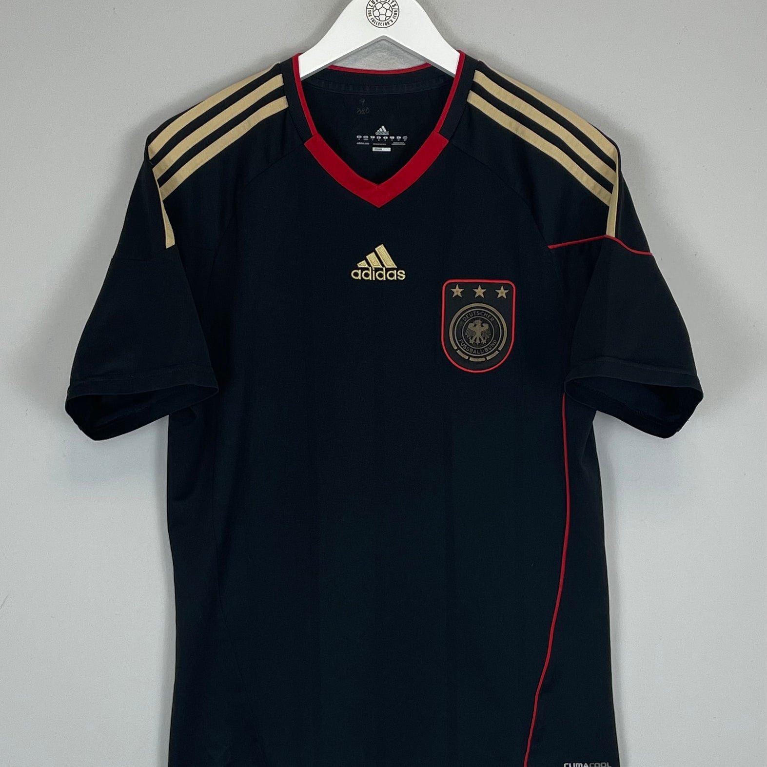 Shop 2010/11 GERMANY AWAY SHIRT (S) ADIDAS, classic football shirts, vintage football shirts & retro soccer jerseys at Cult Kits