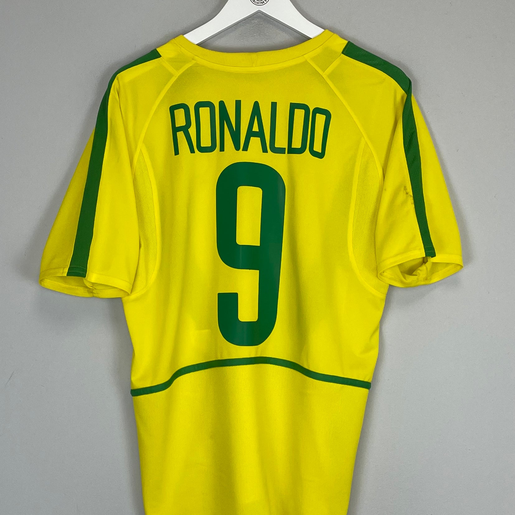 Shop 2002/04 BRAZIL RONALDO #9 HOME SHIRT (M) NIKE, classic football shirts, vintage football shirts & retro soccer jerseys at Cult Kits