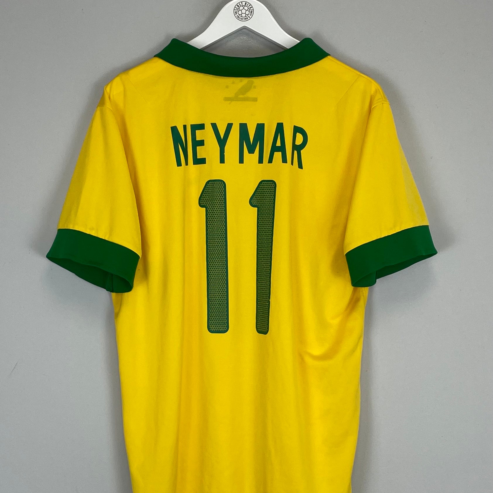 Shop 2013/14 BRAZIL NEYMAR JR #10 HOME SHIRT (XL) NIKE, classic football shirts, vintage football shirts & retro soccer jerseys at Cult Kits