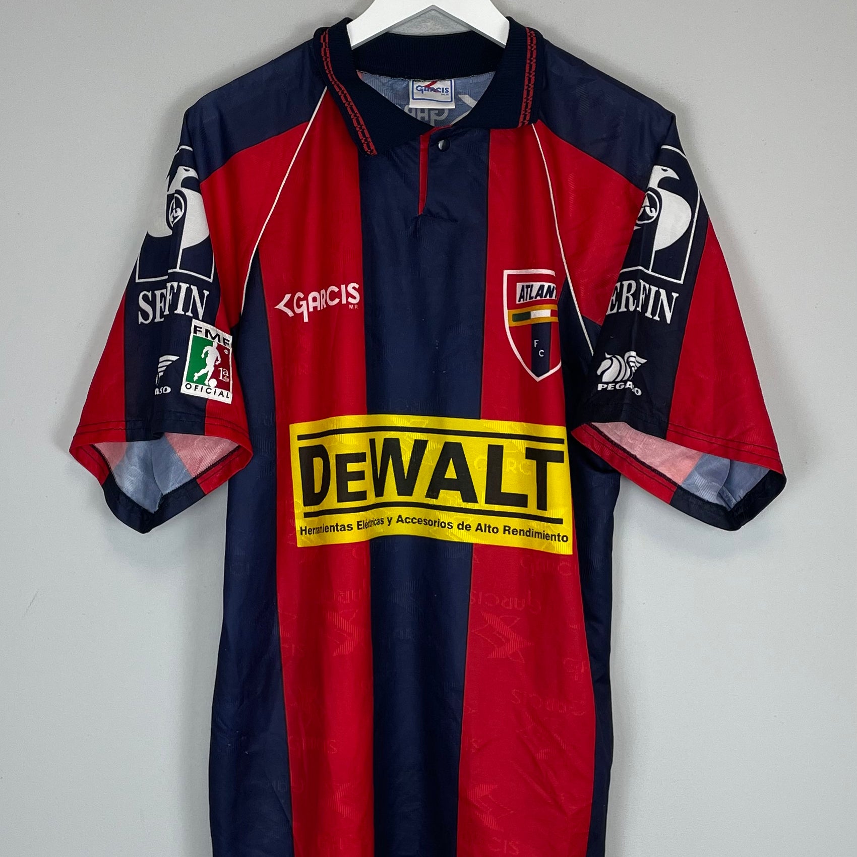 Shop 1997/98 ATLANTE HOME SHIRT (XL) GARCIS, classic football shirts, vintage football shirts & retro soccer jerseys at Cult Kits