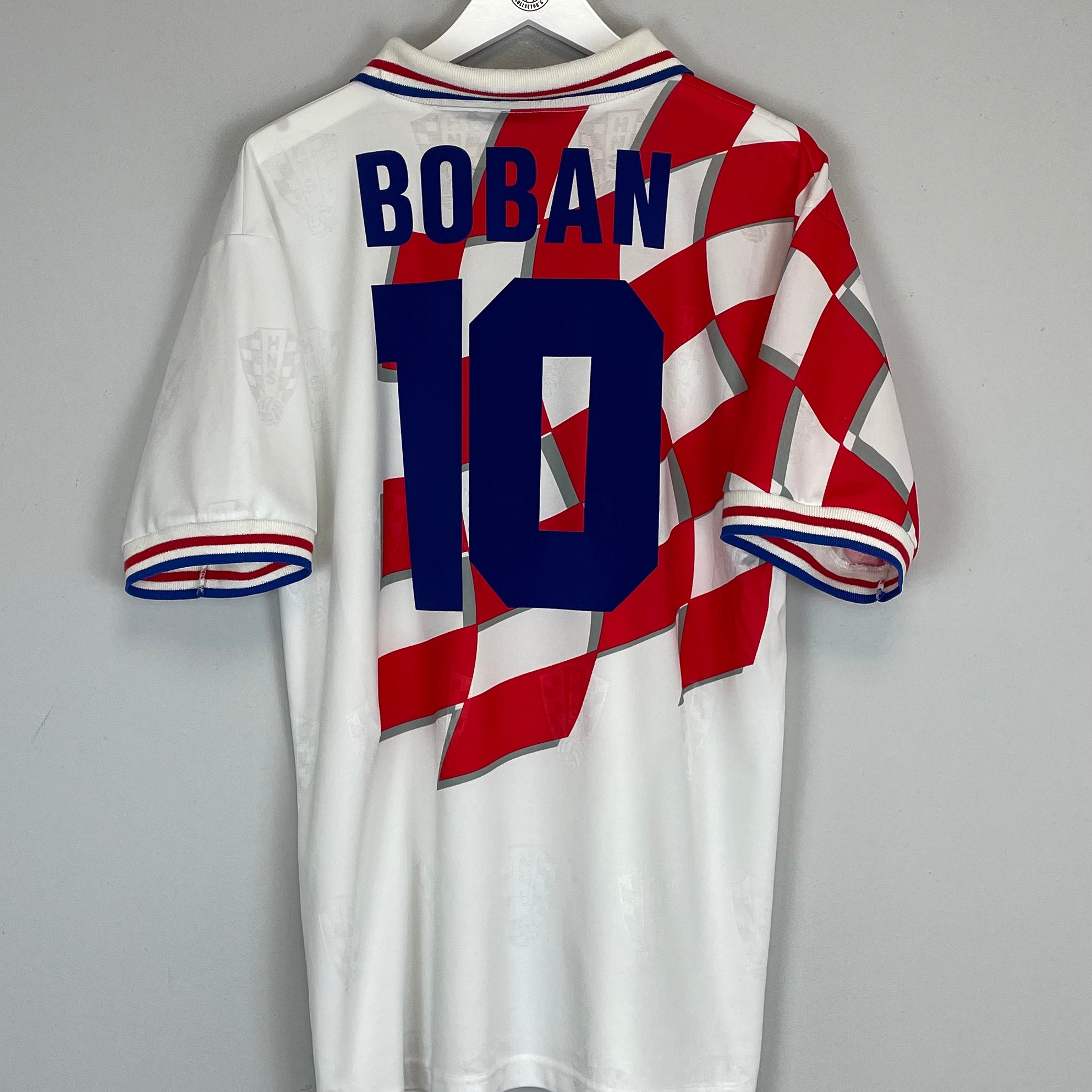 Shop 1998/01 CROATIA BOBAN #10 HOME SHIRT (L) LOTTO, classic football shirts, vintage football shirts & retro soccer jerseys at Cult Kits