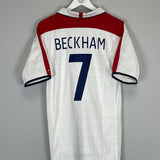 Shop 2003/04 ENGLAND BECKHAM #7 HOME SHIRT (M) UMBRO, classic football shirts, vintage football shirts & retro soccer jerseys at Cult Kits