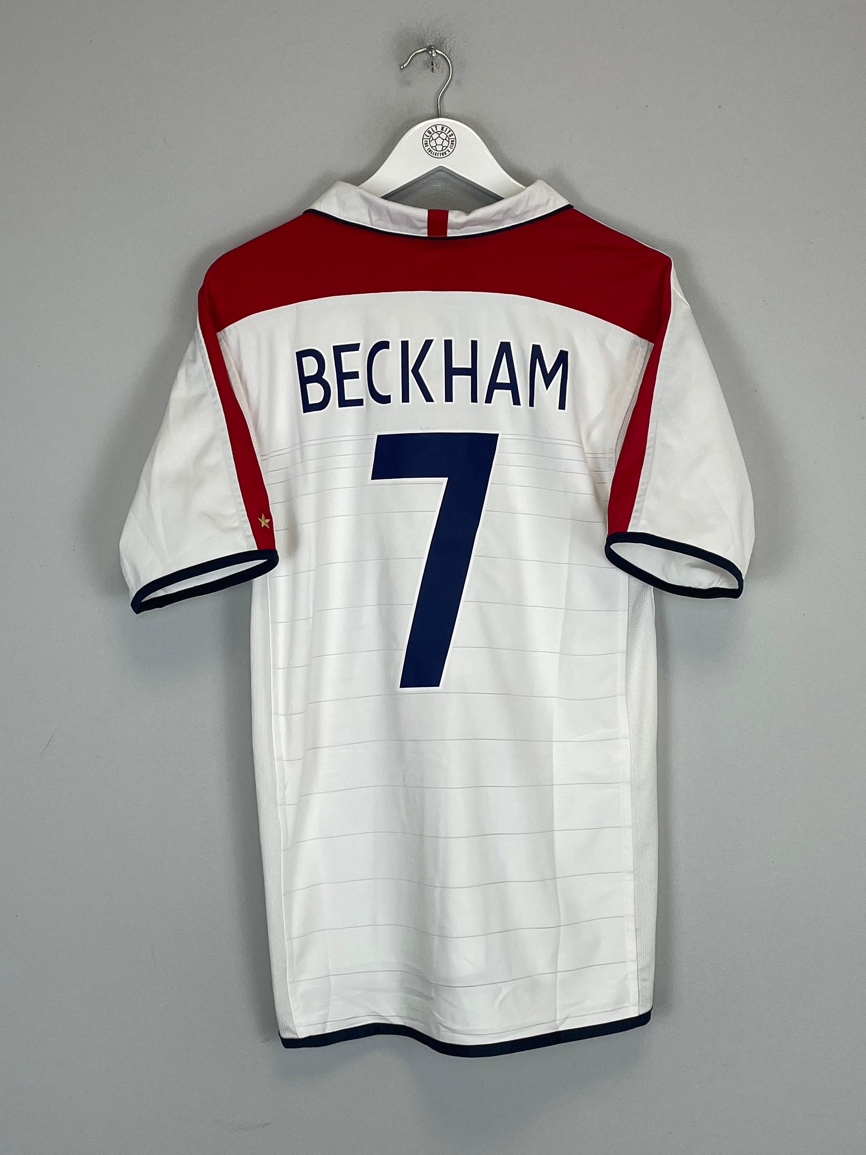 Shop 2003/04 ENGLAND BECKHAM #7 HOME SHIRT (M) UMBRO, classic football shirts, vintage football shirts & retro soccer jerseys at Cult Kits