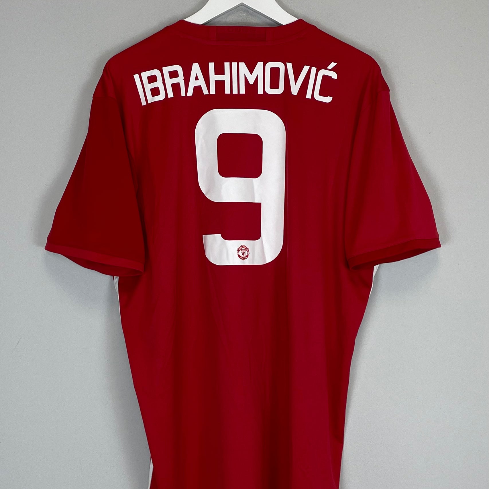 Shop 2016/17 MANCHESTER UNITED IBRAHIMOVIC #9 HOME SHIRT (XL) ADIDAS, classic football shirts, vintage football shirts & retro soccer jerseys at Cult Kits