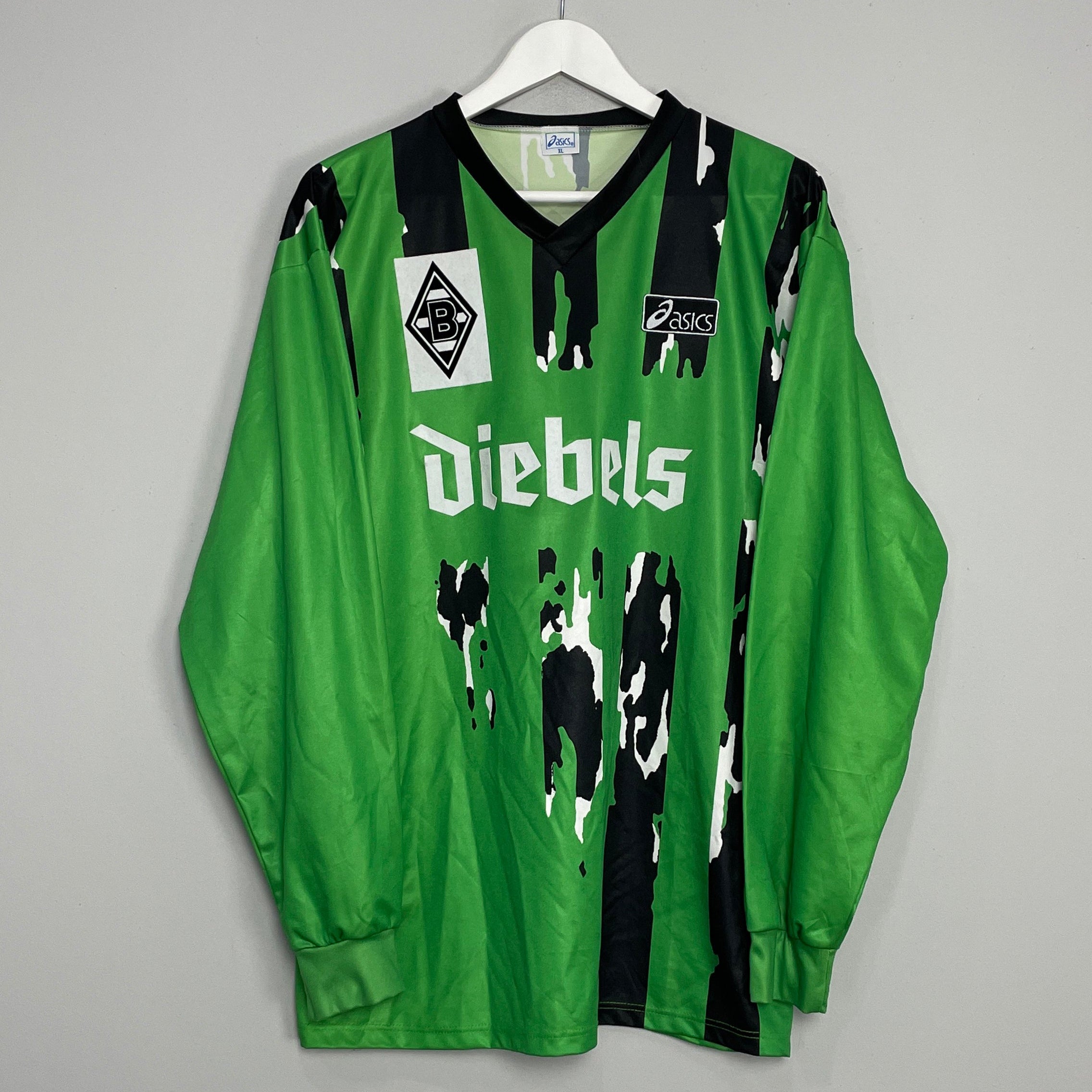 Shop 1994/95 MONCHENGLADBACH #10 AWAY SHIRT (XL) ASICS, classic football shirts, vintage football shirts & retro soccer jerseys at Cult Kits