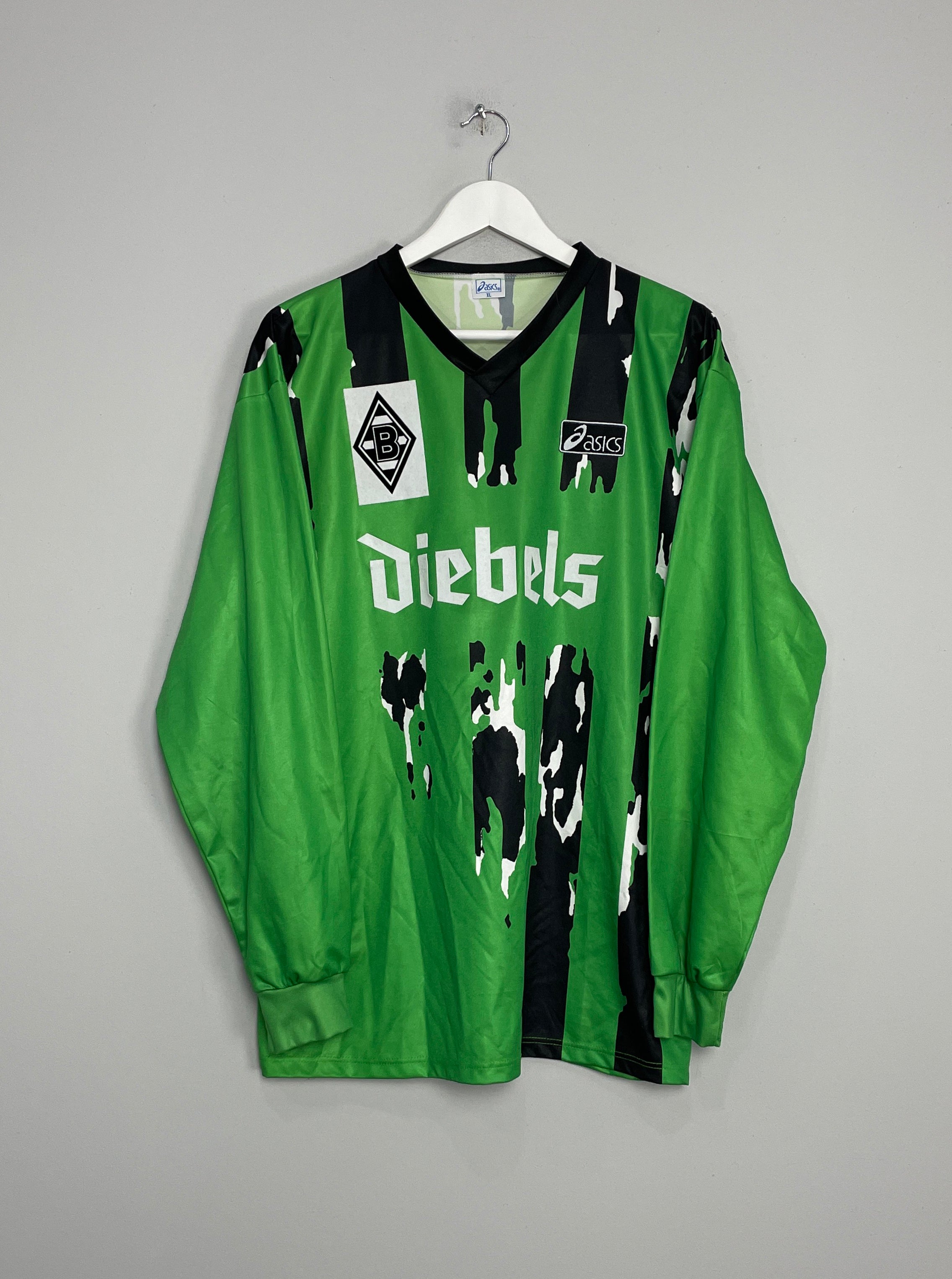 Shop 1994/95 MONCHENGLADBACH #10 AWAY SHIRT (XL) ASICS, classic football shirts, vintage football shirts & retro soccer jerseys at Cult Kits