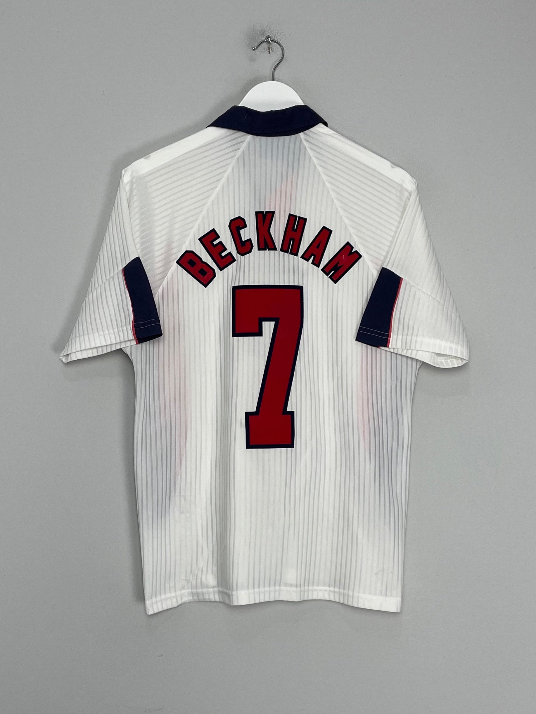 Shop 1997/99 ENGLAND BECKHAM #7 HOME SHIRT (M) UMBRO, classic football shirts, vintage football shirts & retro soccer jerseys at Cult Kits