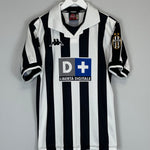 Shop 1998/99 JUVENTUS ZIDANE #21 HOME SHIRT (M) KAPPA, classic football shirts, vintage football shirts & retro soccer jerseys at Cult Kits