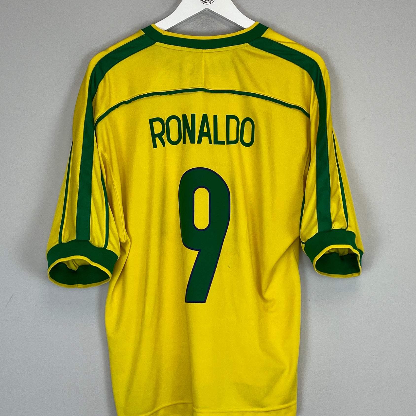 Shop 1998/00 BRAZIL RONALDO #9 HOME SHIRT (XL) NIKE, classic football shirts, vintage football shirts & retro soccer jerseys at Cult Kits
