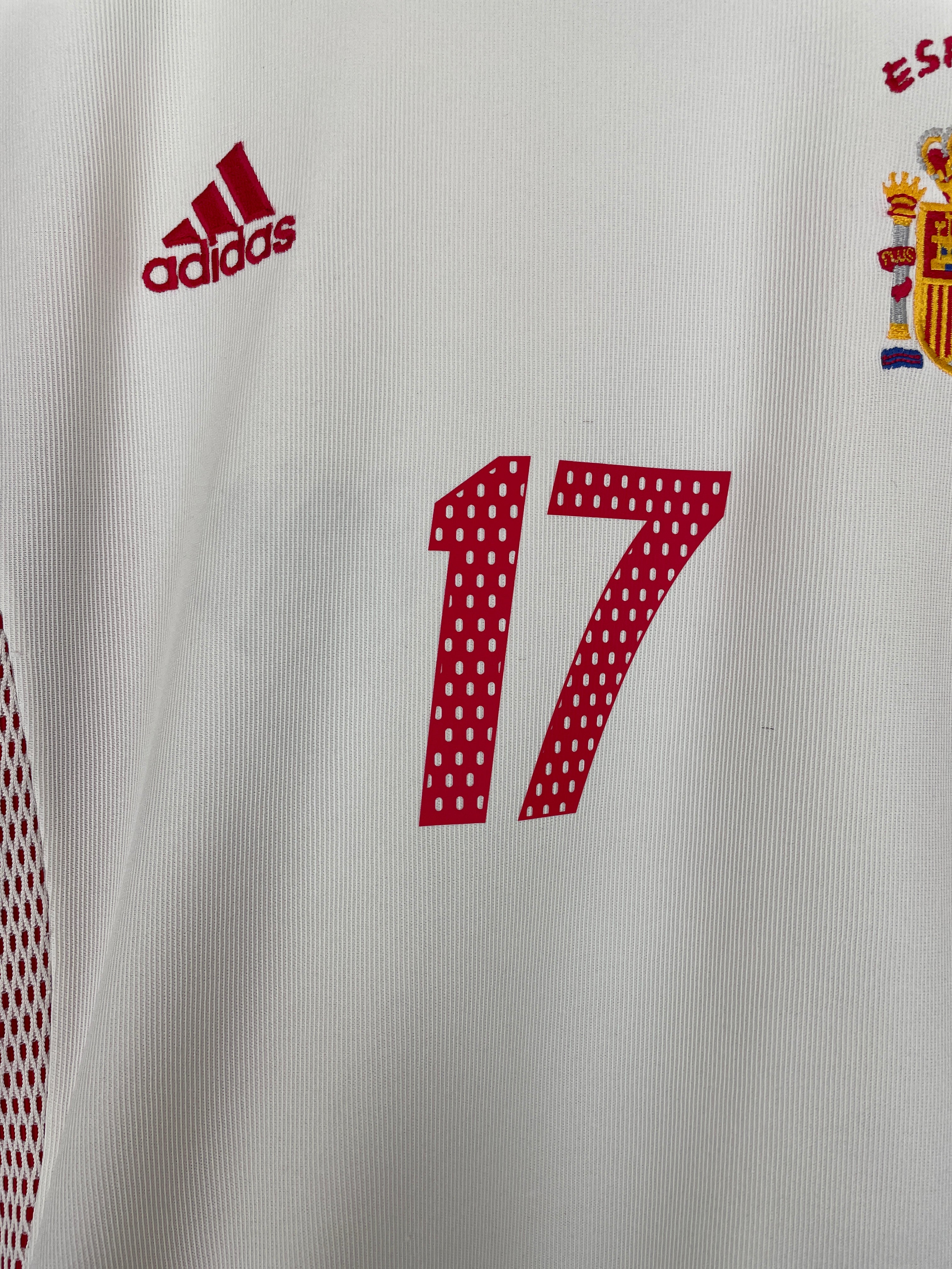 Shop 2002/04 SPAIN VALERON #17 AWAY SHIRT (M) ADIDAS, classic football shirts, vintage football shirts & retro soccer jerseys at Cult Kits