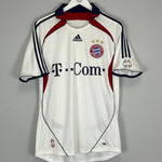 Shop 2006/07 BAYERN MUNICH SCHWEINSTEIGER #31 AWAY SHIRT (M) ADIDAS, classic football shirts, vintage football shirts & retro soccer jerseys at Cult Kits