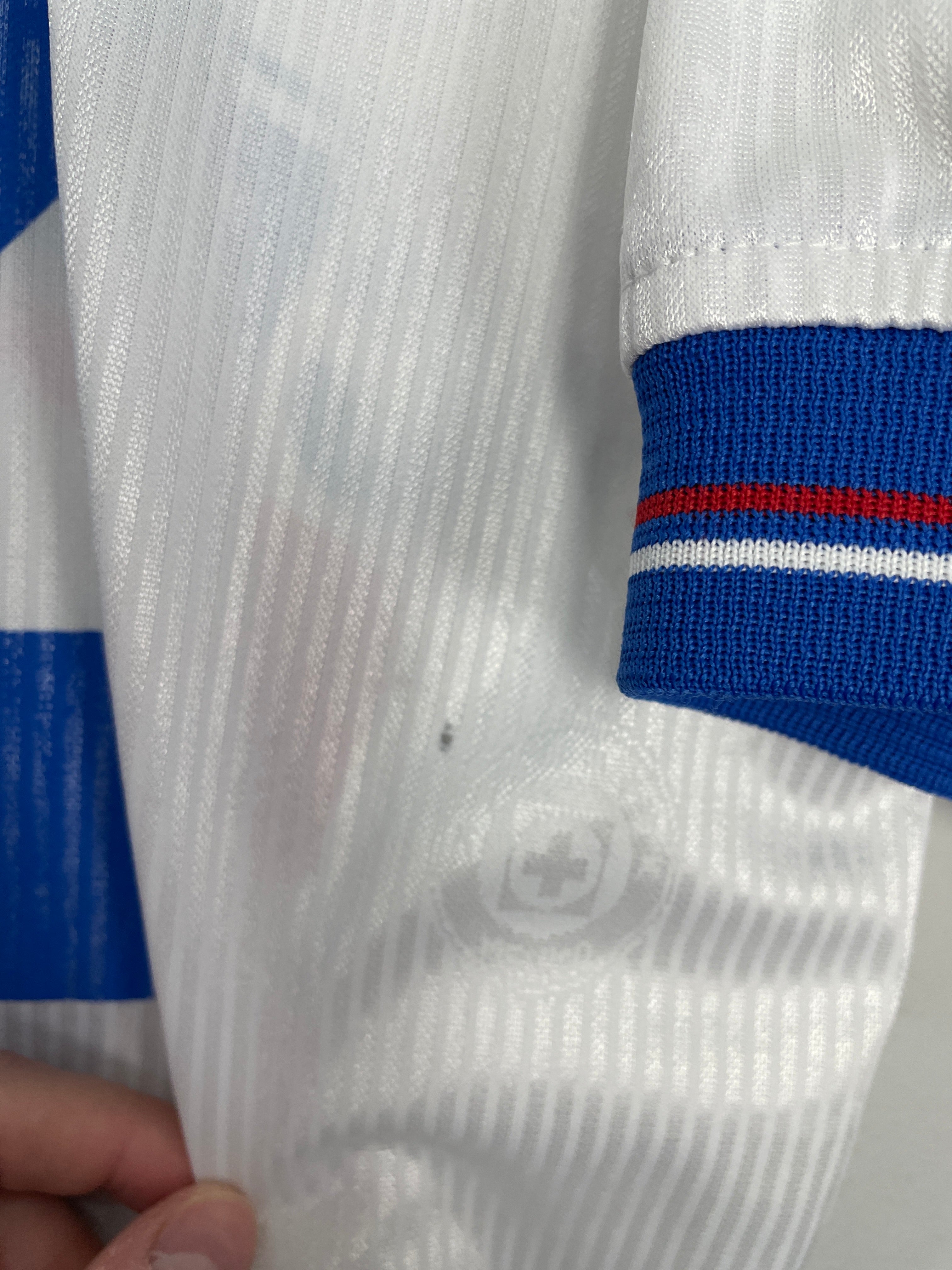Shop 1999/00 CRUZ AZUL #12 HOME AWAY SHIRT (L) FILA, classic football shirts, vintage football shirts & retro soccer jerseys at Cult Kits