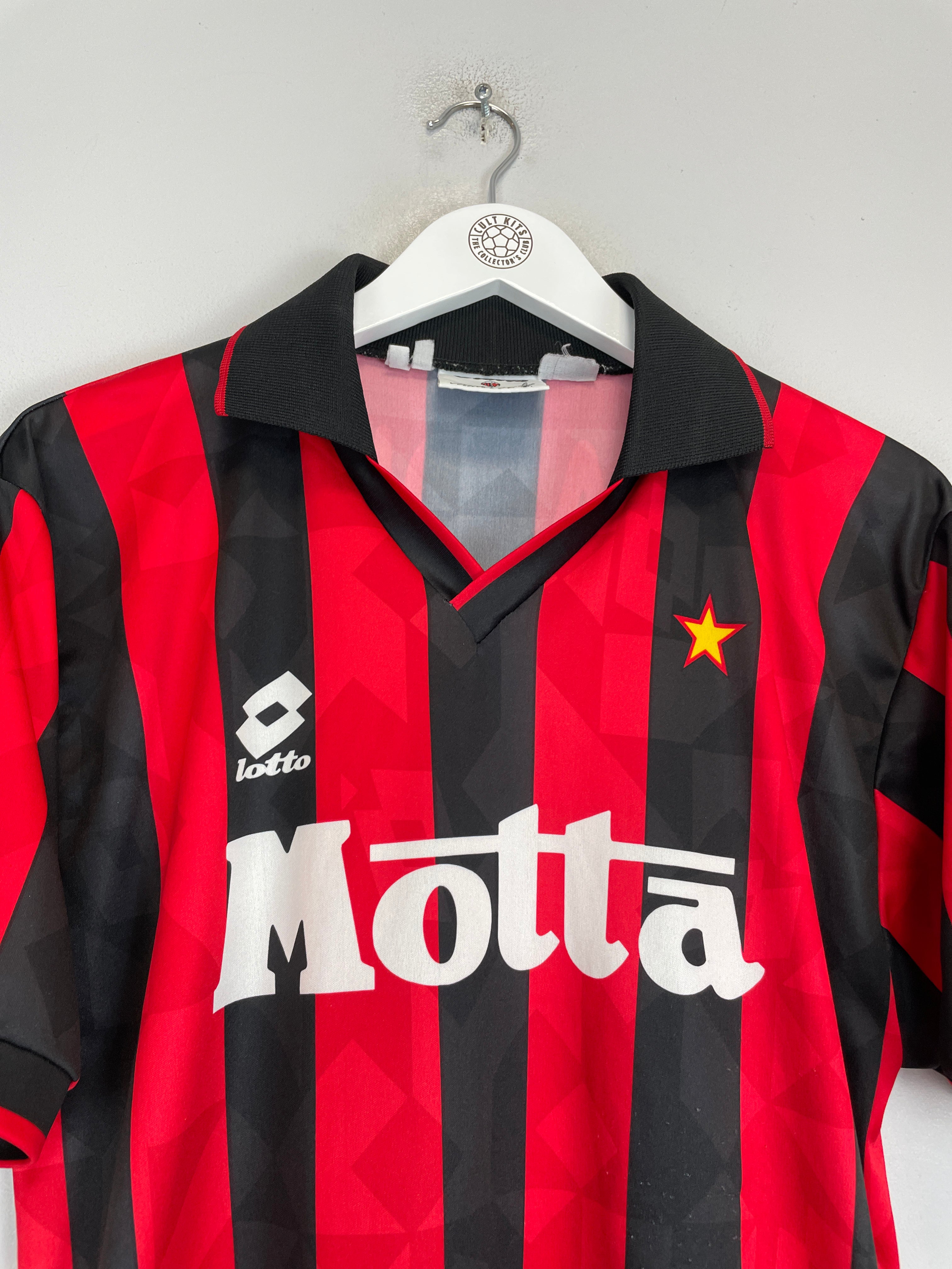 Shop 1993/94 AC MILAN MALDINI #3 HOME SHIRT (M) LOTTO, classic football shirts, vintage football shirts & retro soccer jerseys at Cult Kits