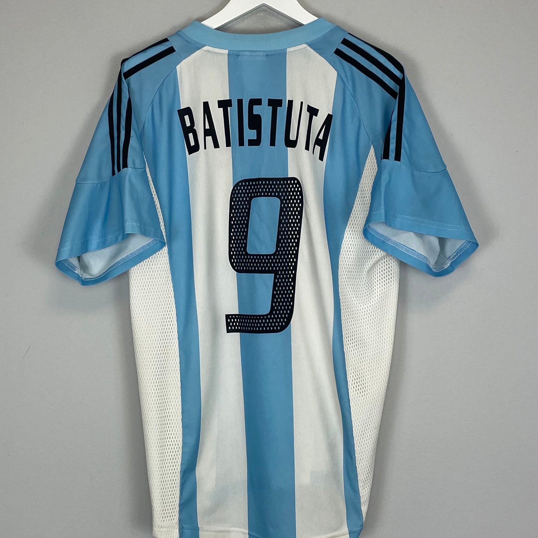 Shop 2002/04 ARGENTINA BATISTUTA #9 HOME SHIRT (L) ADIDAS, classic football shirts, vintage football shirts & retro soccer jerseys at Cult Kits