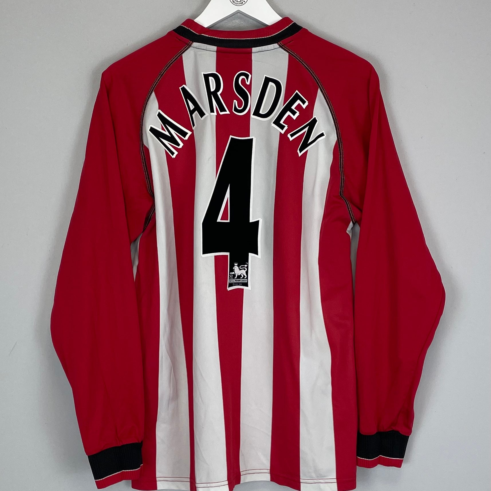 Shop 2003/05 SOUTHAMPTON MARSDEN #4 L/S HOME SHIRT (L) OM, classic football shirts, vintage football shirts & retro soccer jerseys at Cult Kits