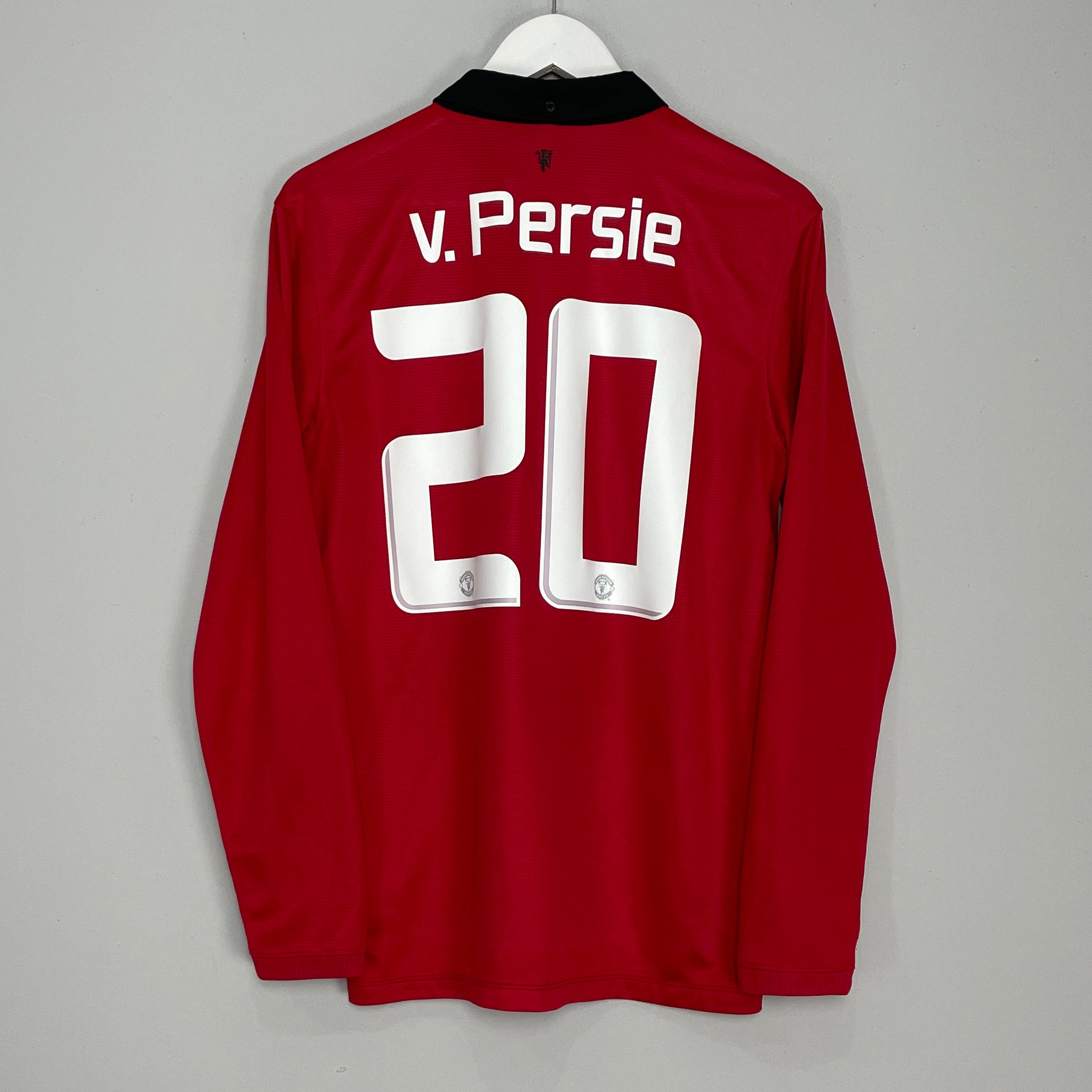 Shop 2013/14 MANCHESTER UNITED V.PERSIE #20 L/S HOME SHIRT (M) NIKE, classic football shirts, vintage football shirts & retro soccer jerseys at Cult Kits