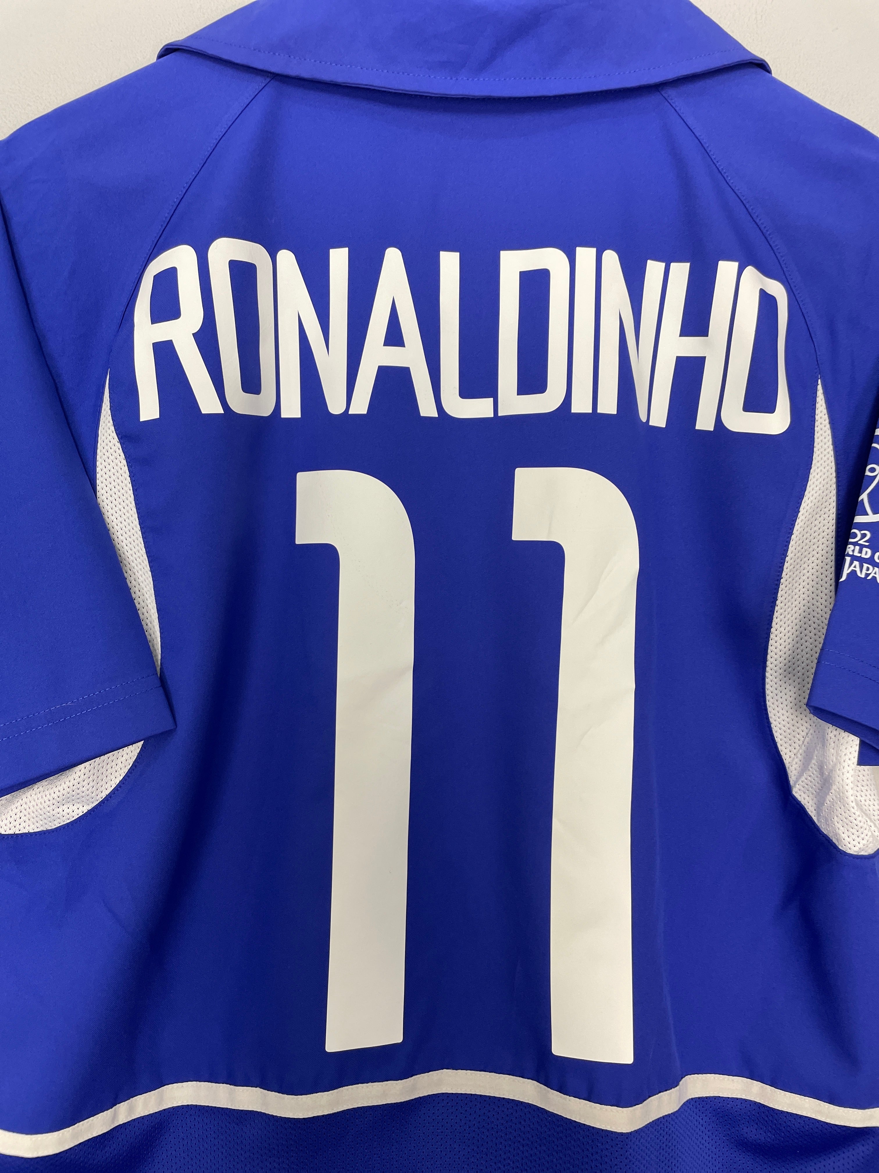 Shop 2002/04 BRAZIL RONALDINHO #10 AWAY SHIRT (S) NIKE, classic football shirts, vintage football shirts & retro soccer jerseys at Cult Kits