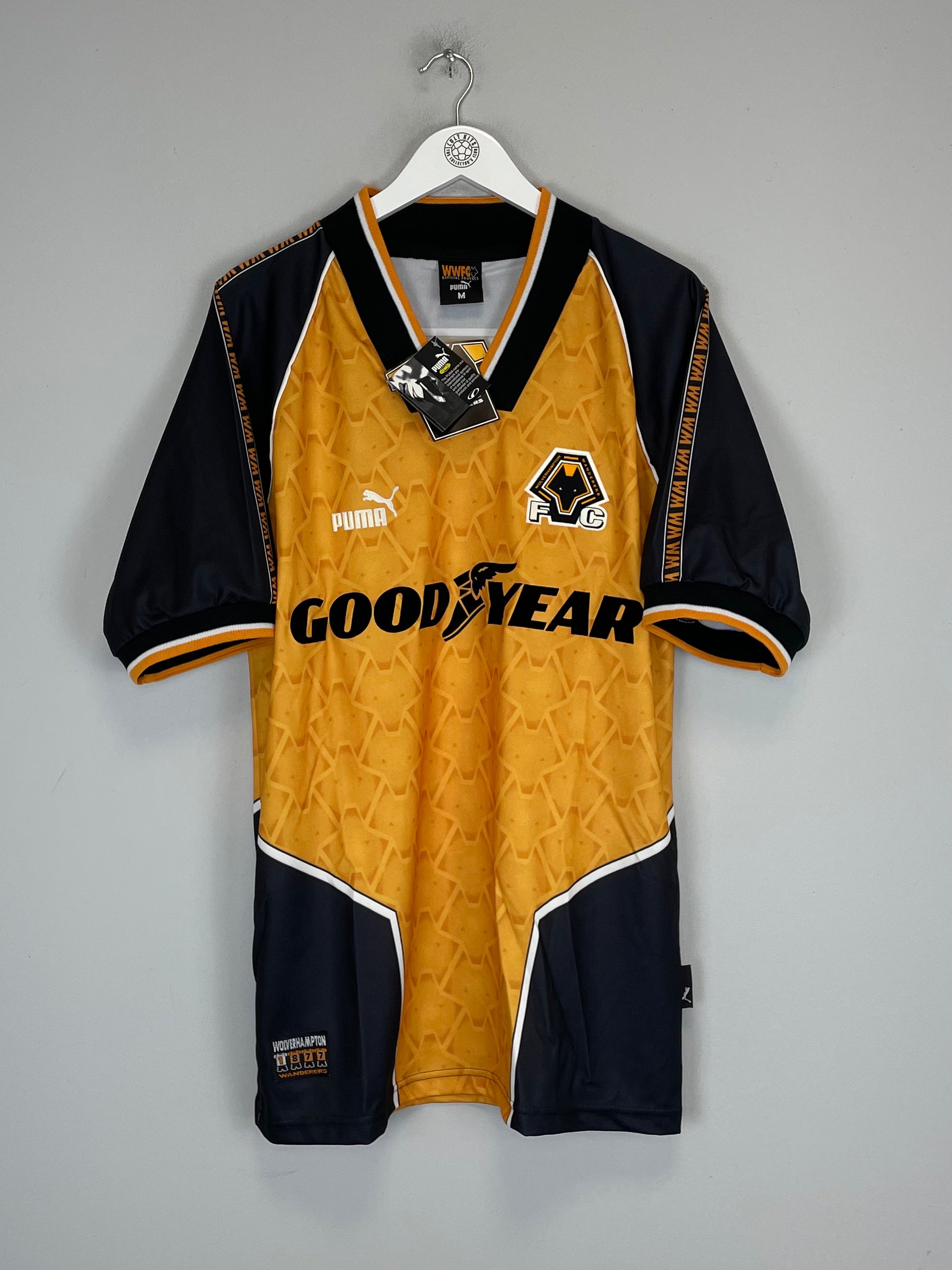 Wolves Kit 90s CULT KITS - 1996/98 WOLVES *BNWT* HOME SHIRT (M) PUMA – Cult Kits