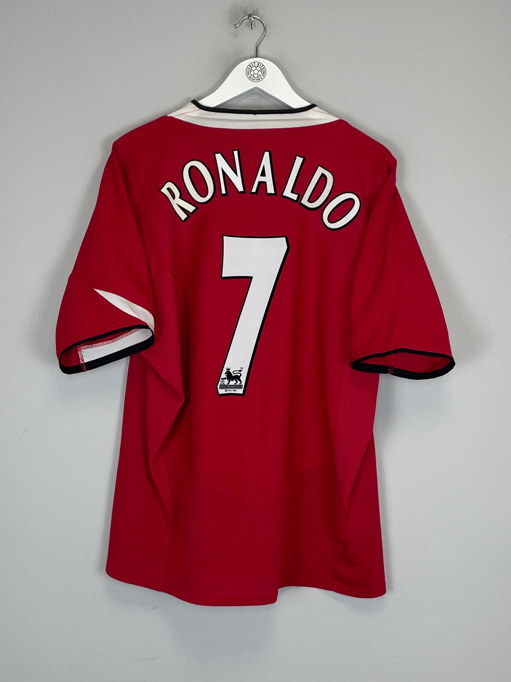 Shop 2004/06 MANCHESTER UNITED RONALDO #7 HOME SHIRT (XL) NIKE, classic football shirts, vintage football shirts & retro soccer jerseys at Cult Kits
