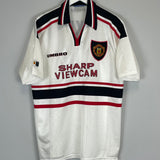 Shop 1997/98 MANCHESTER UNITED BECKHAM #7 AWAY SHIRT (XL) UMBRO, classic football shirts, vintage football shirts & retro soccer jerseys at Cult Kits