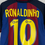 Shop 2003/04 BARCELONA RONALDINHO #10 HOME SHIRT (M) NIKE, classic football shirts, vintage football shirts & retro soccer jerseys at Cult Kits