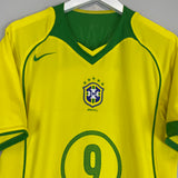 2004/06 BRAZIL RONALDO #9 HOME SHIRT (M) NIKE
