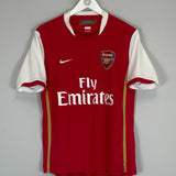 Shop 2006/07 ARSENAL TOURE #5 HOME SHIRT (M) NIKE, classic football shirts, vintage football shirts & retro soccer jerseys at Cult Kits