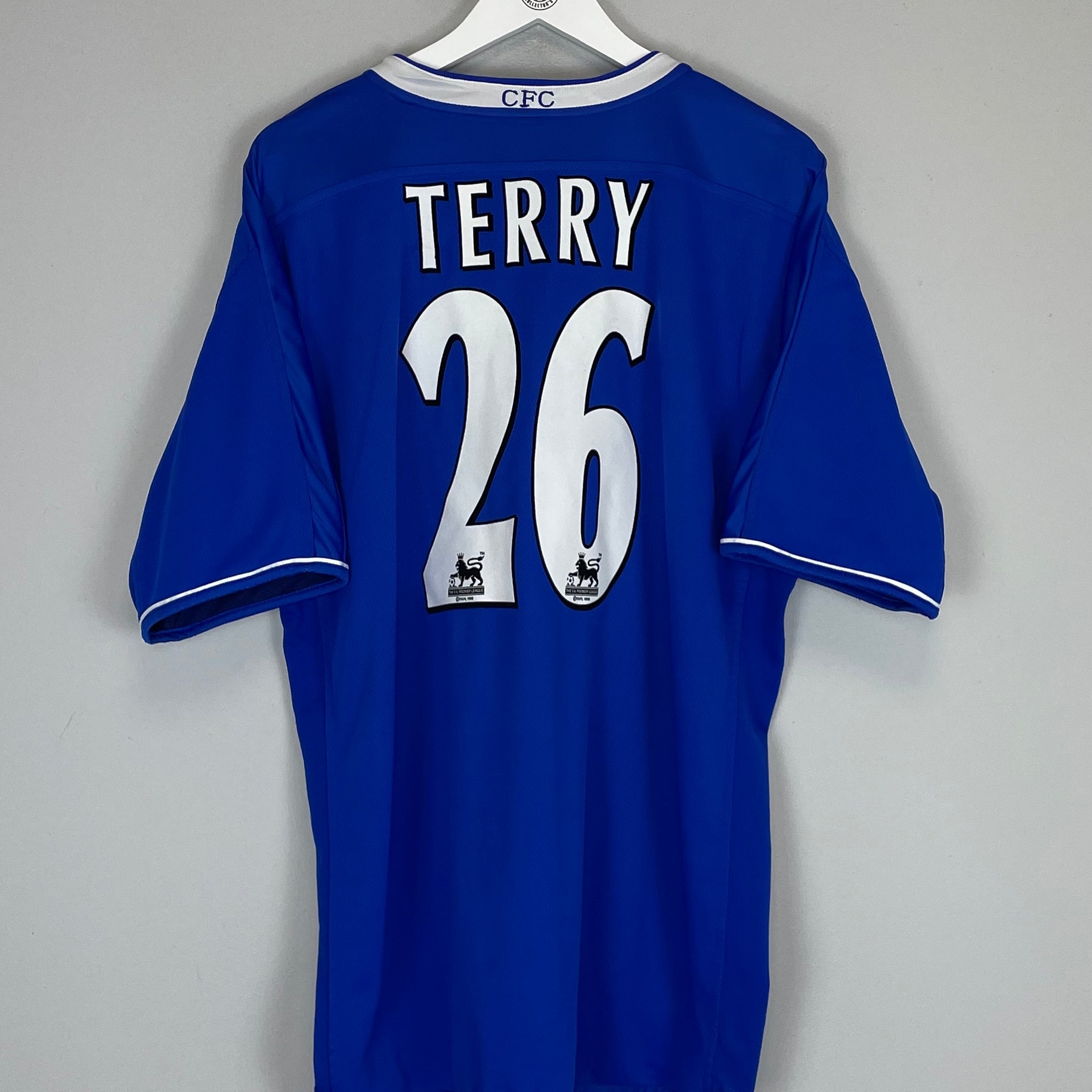 2003/05 CHELSEA TERRY #26 HOME SHIRT (XXL) UMBRO – Cult Kits