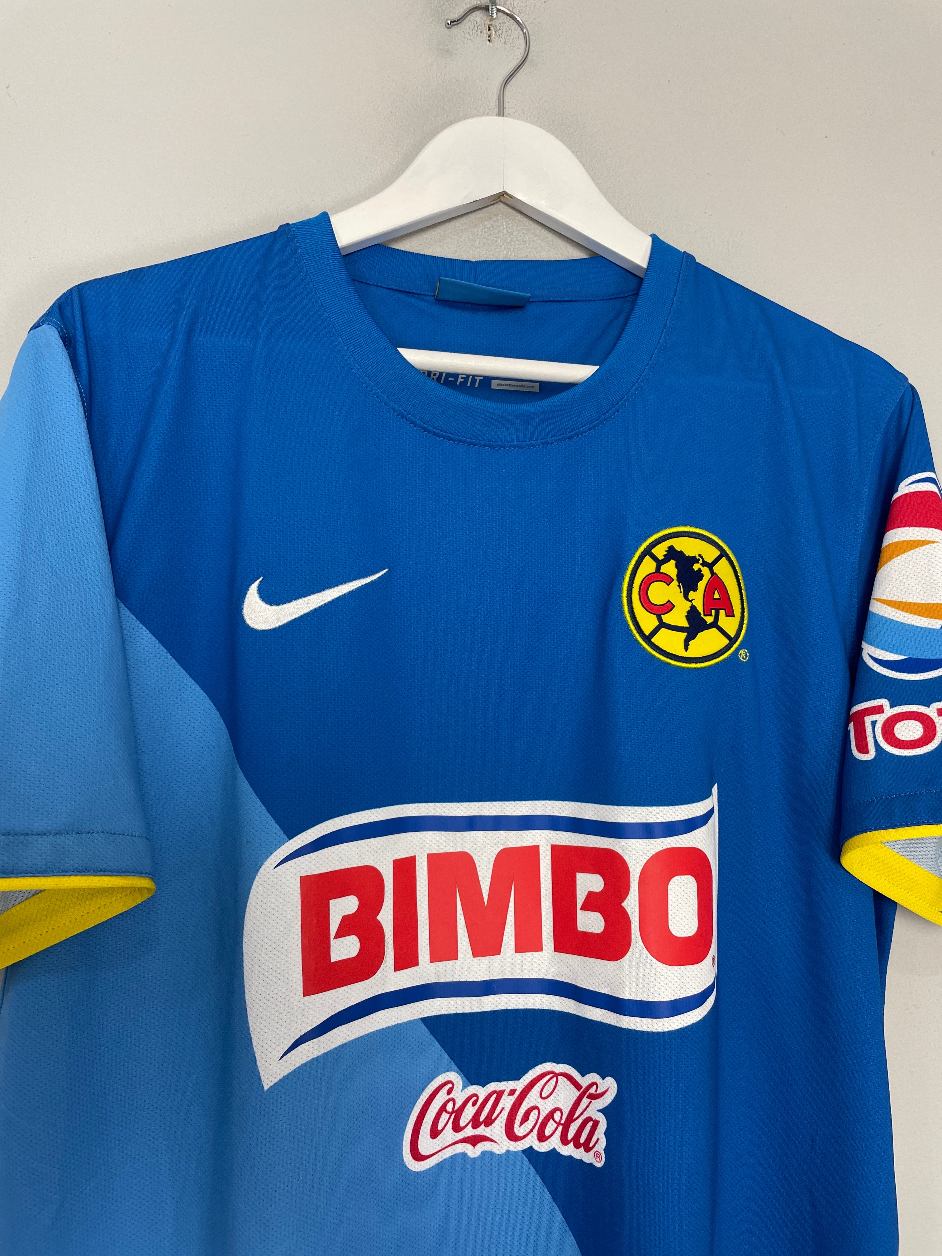 Shop 2013/14 CLUB AMERICA THIRD SHIRT (L) NIKE, classic football shirts, vintage football shirts & retro soccer jerseys at Cult Kits