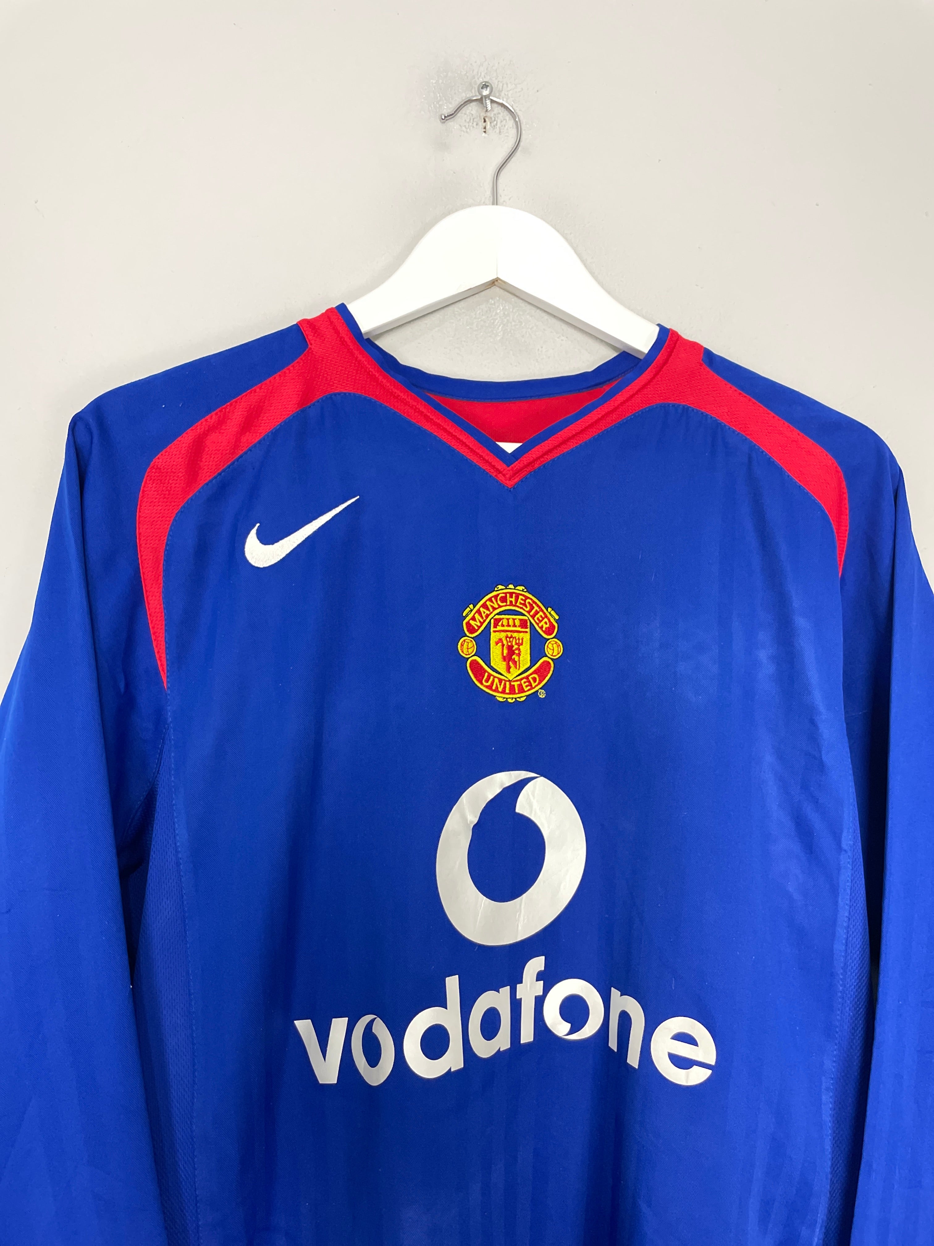 Shop 2005/06 MANCHESTER UNITED ROONEY #8 L/S AWAY SHIRT (M) NIKE, classic football shirts, vintage football shirts & retro soccer jerseys at Cult Kits