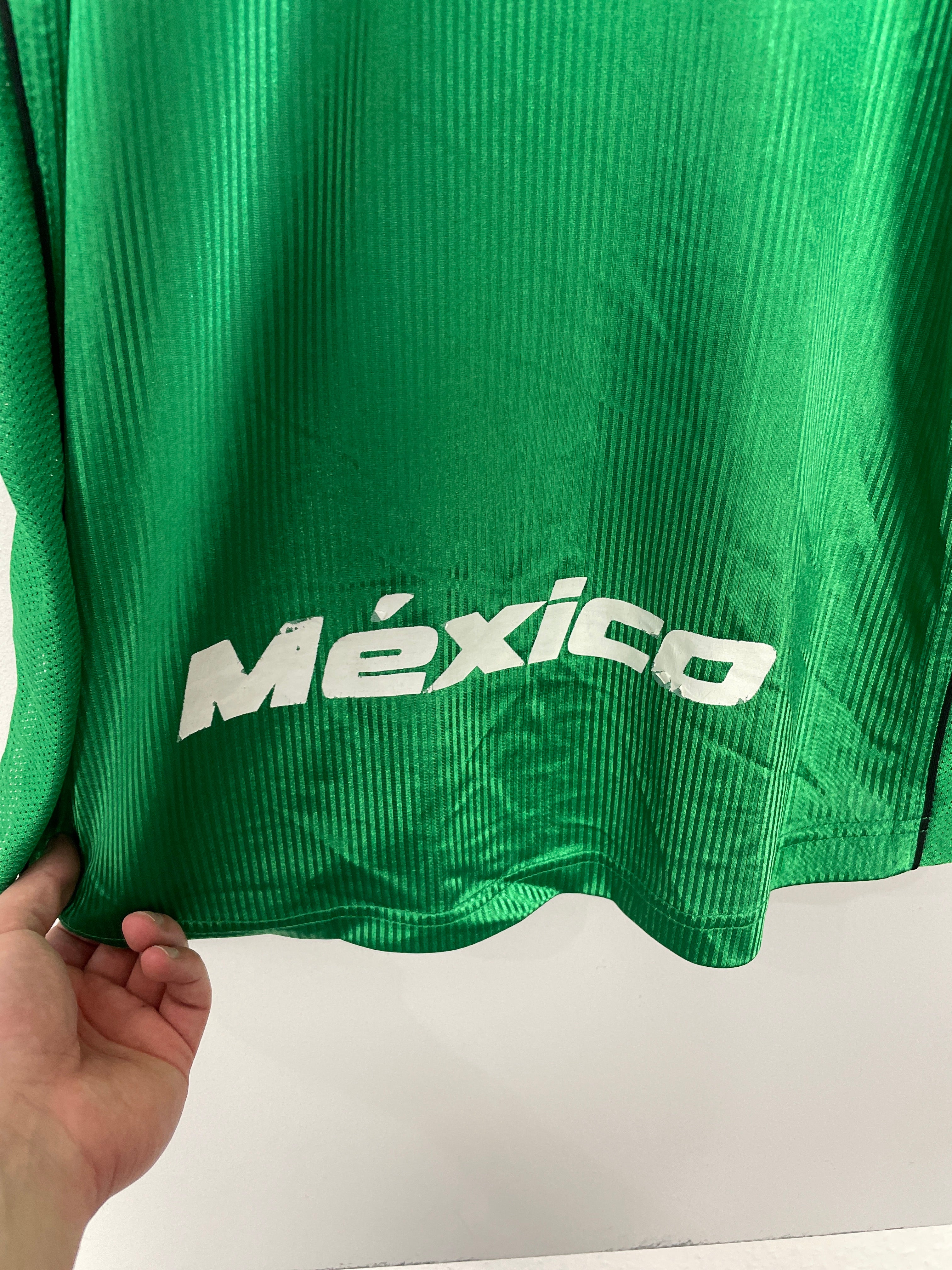 Shop 2000/01 MEXICO *SQUAD SIGNED* HOME SHIRT (XL) ATLETICA, classic football shirts, vintage football shirts & retro soccer jerseys at Cult Kits
