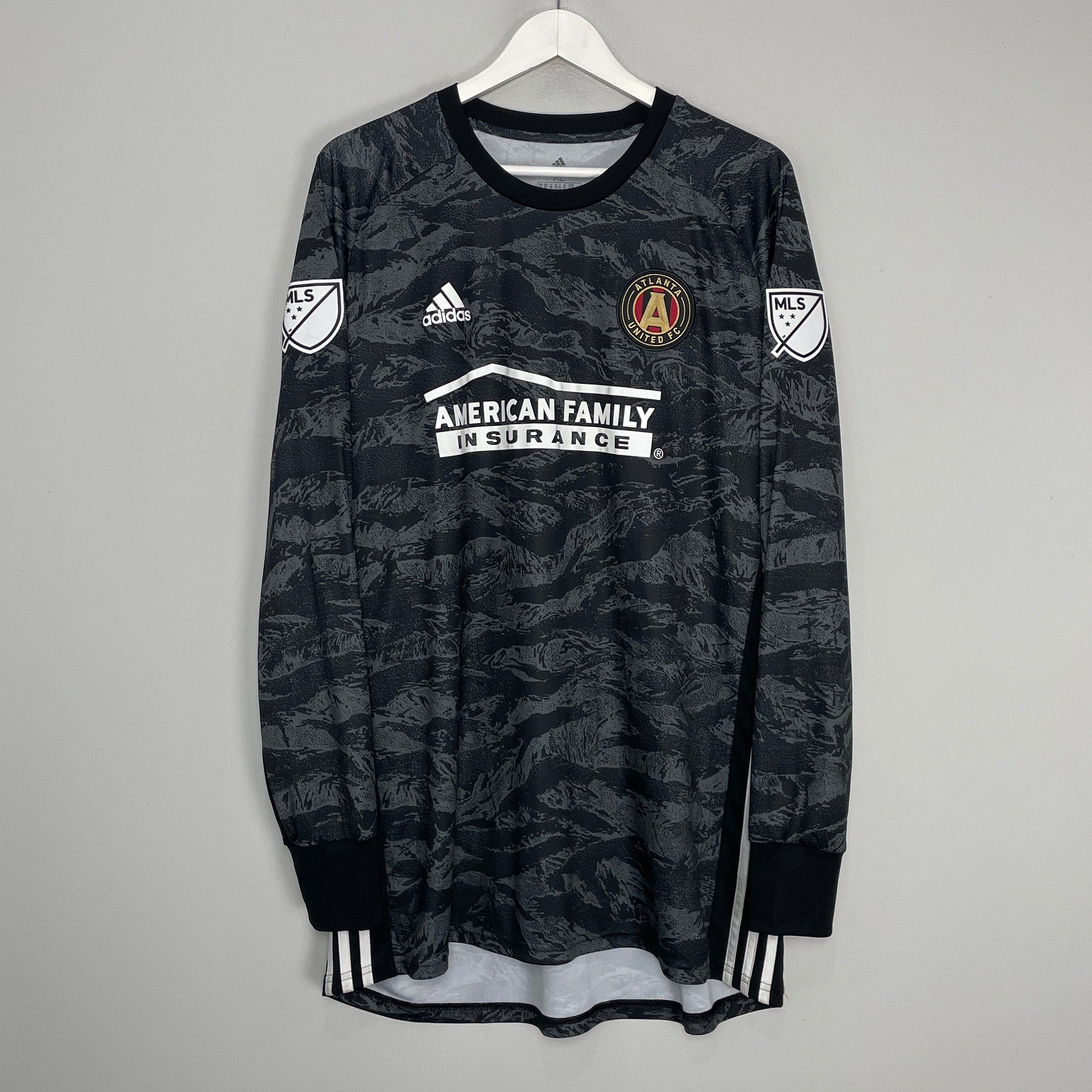 Shop 2019 ATLANTA GK SHIRT (XL) ADIDAS, classic football shirts, vintage football shirts & retro soccer jerseys at Cult Kits
