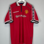Shop 1998/00 MANCHESTER UNITED BECKHAM #7 HOME SHIRT (XL) UMBRO, classic football shirts, vintage football shirts & retro soccer jerseys at Cult Kits