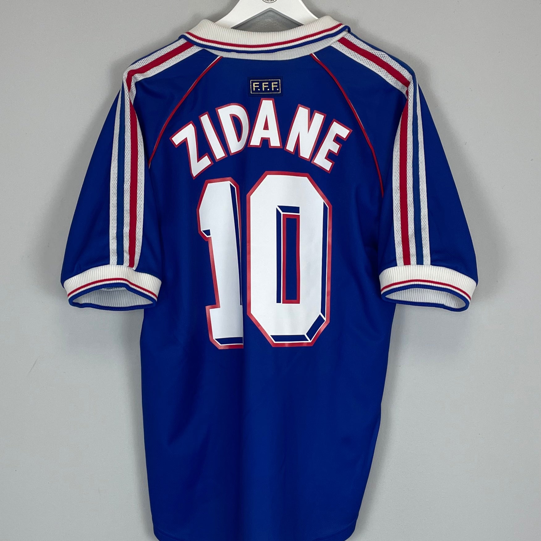 Shop 1998/00 FRANCE ZIDANE #10 HOME SHIRT (M) ADIDAS, classic football shirts, vintage football shirts & retro soccer jerseys at Cult Kits
