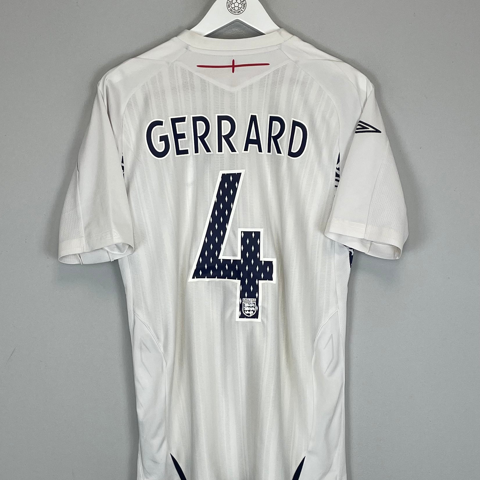Shop 2007/09 ENGLAND GERRARD #4 HOME SHIRT (M) UMBRO, classic football shirts, vintage football shirts & retro soccer jerseys at Cult Kits